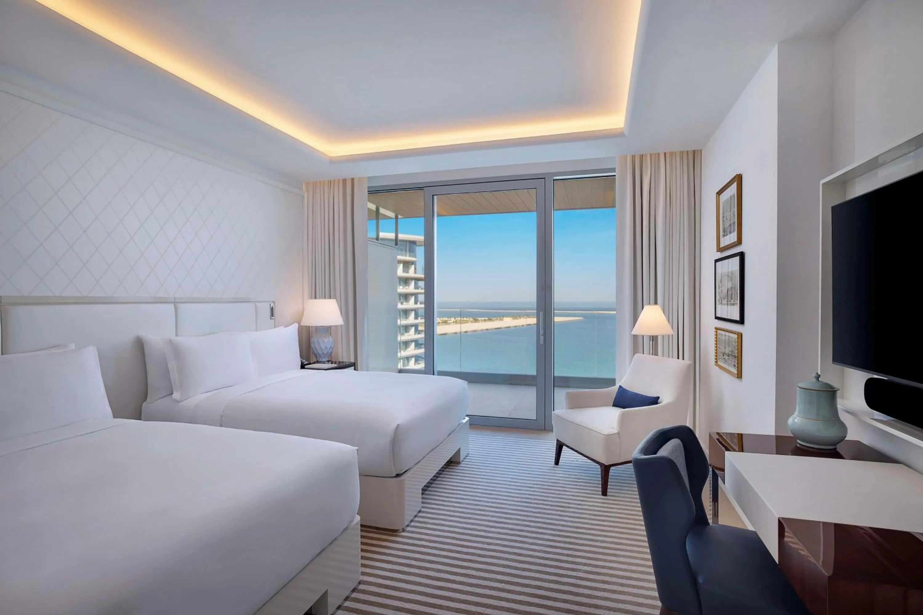 Bed in Waldorf Astoria Doha Lusail