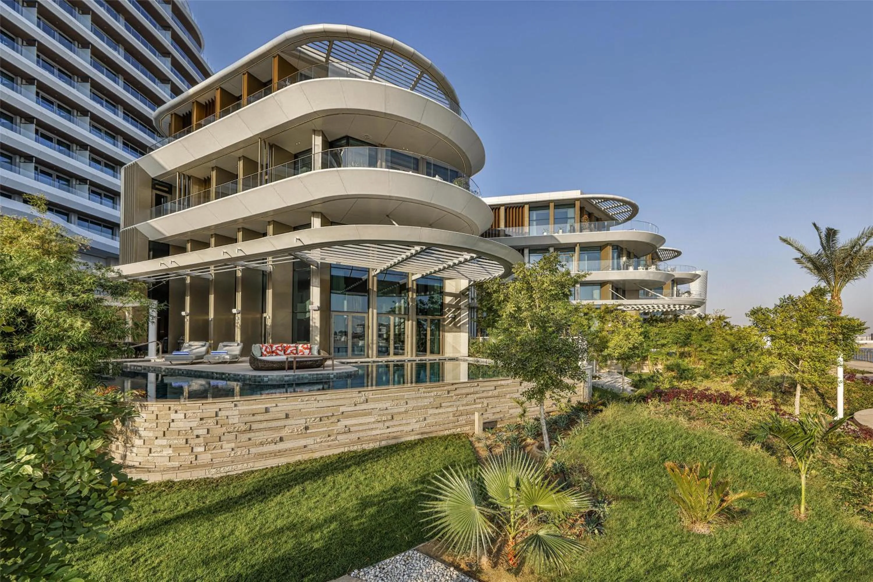 Photo of the whole room in Waldorf Astoria Doha Lusail