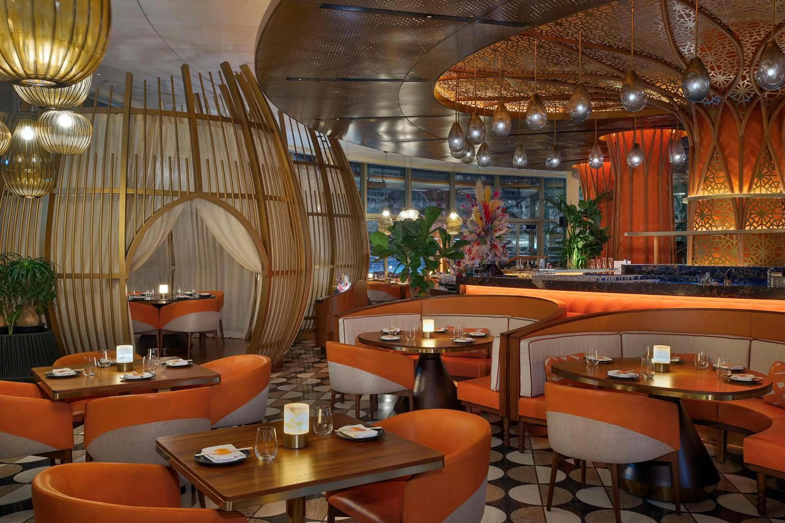 Lounge or bar in Waldorf Astoria Doha Lusail