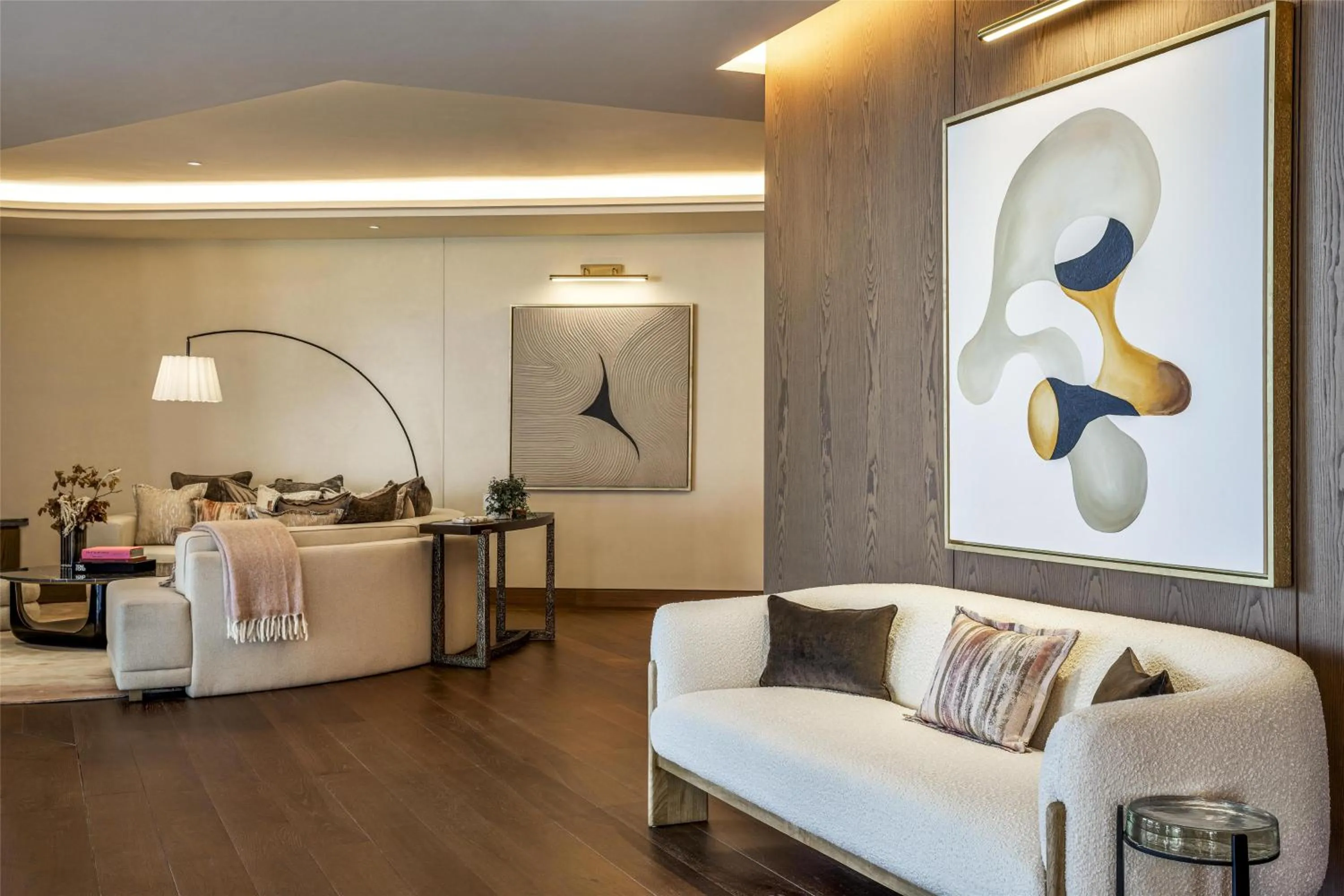 Photo of the whole room in Waldorf Astoria Doha Lusail