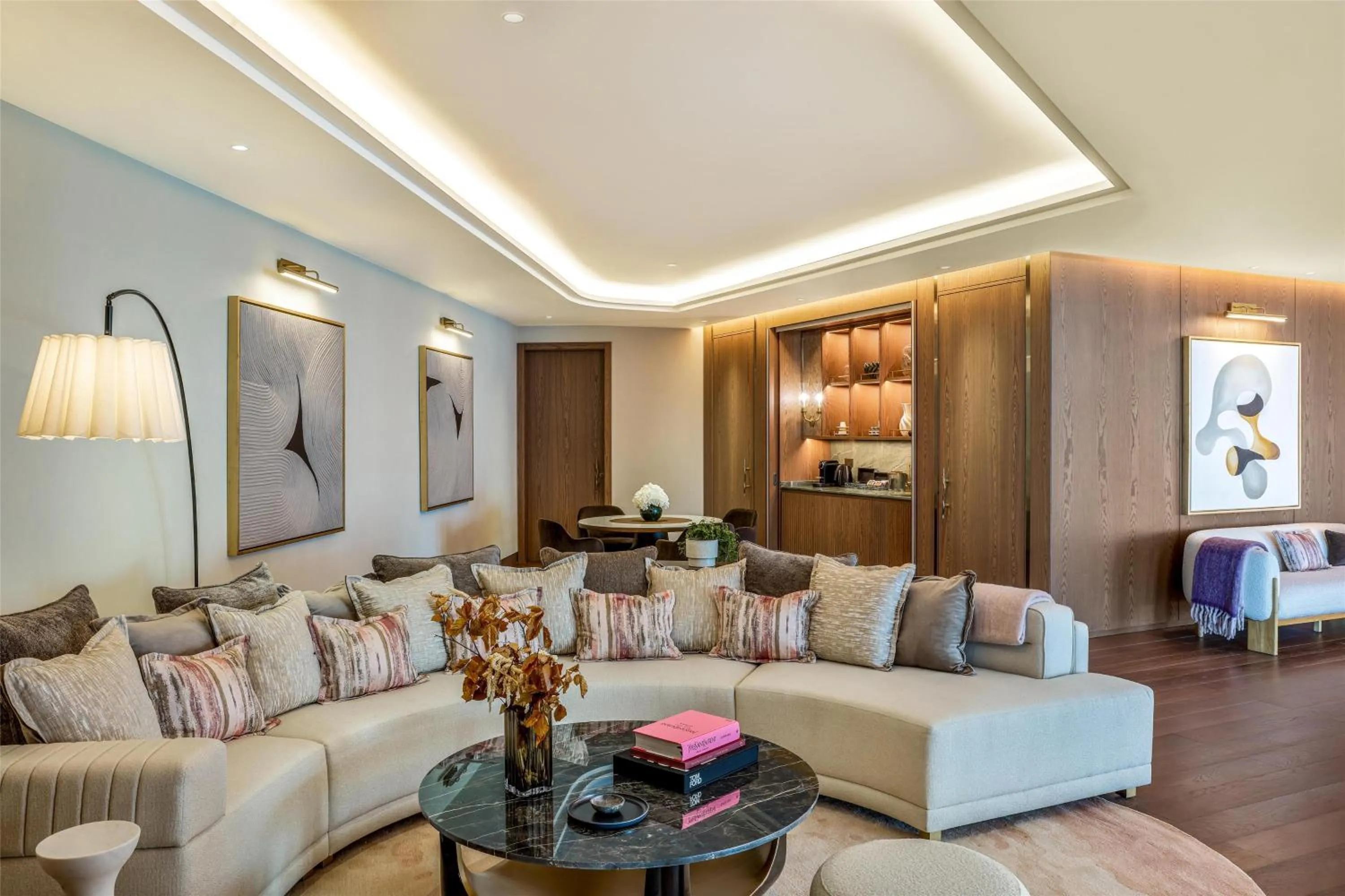 Photo of the whole room in Waldorf Astoria Doha Lusail