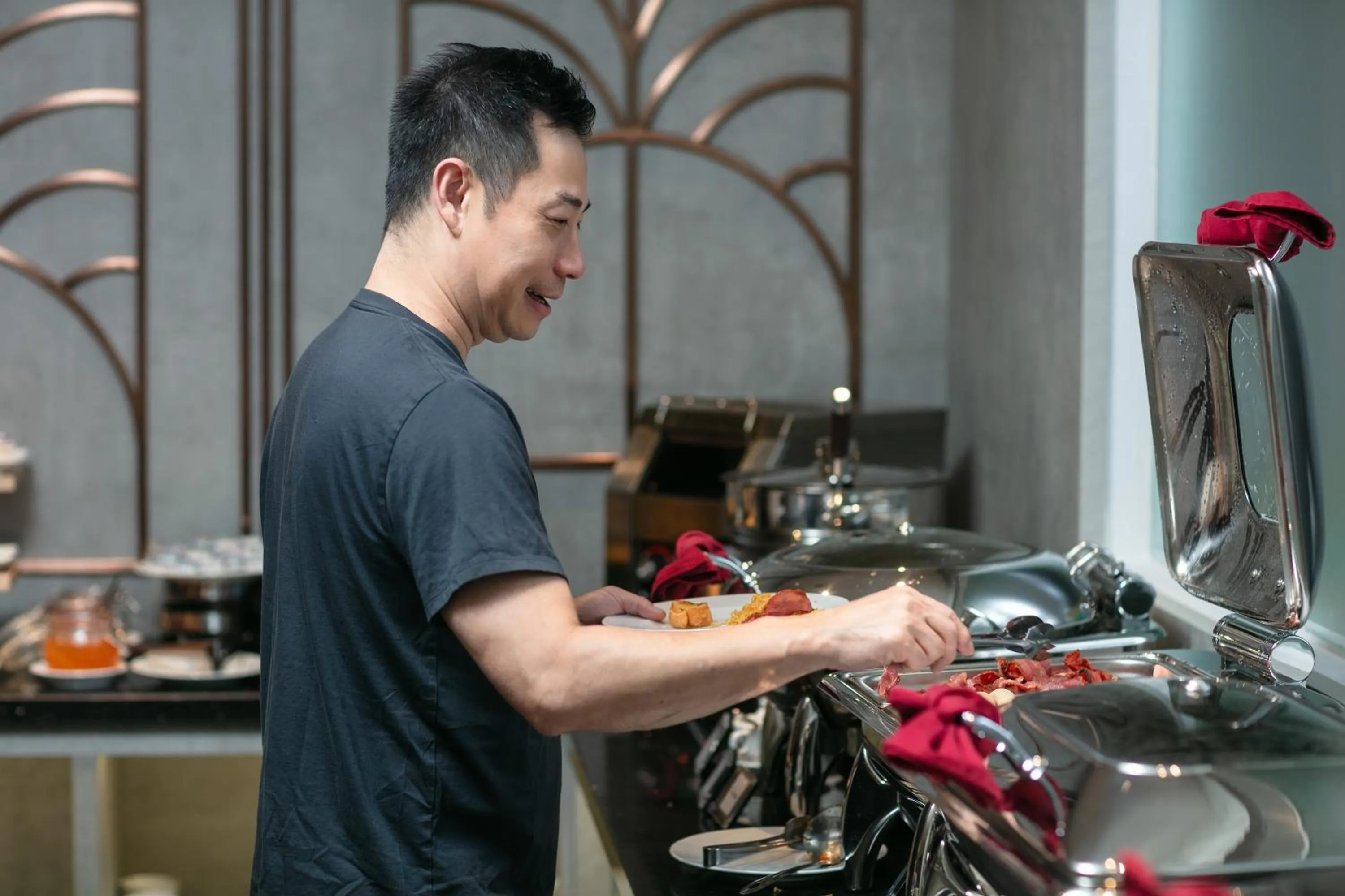 People in HOTEL De SOURIANT Premium Hanoi