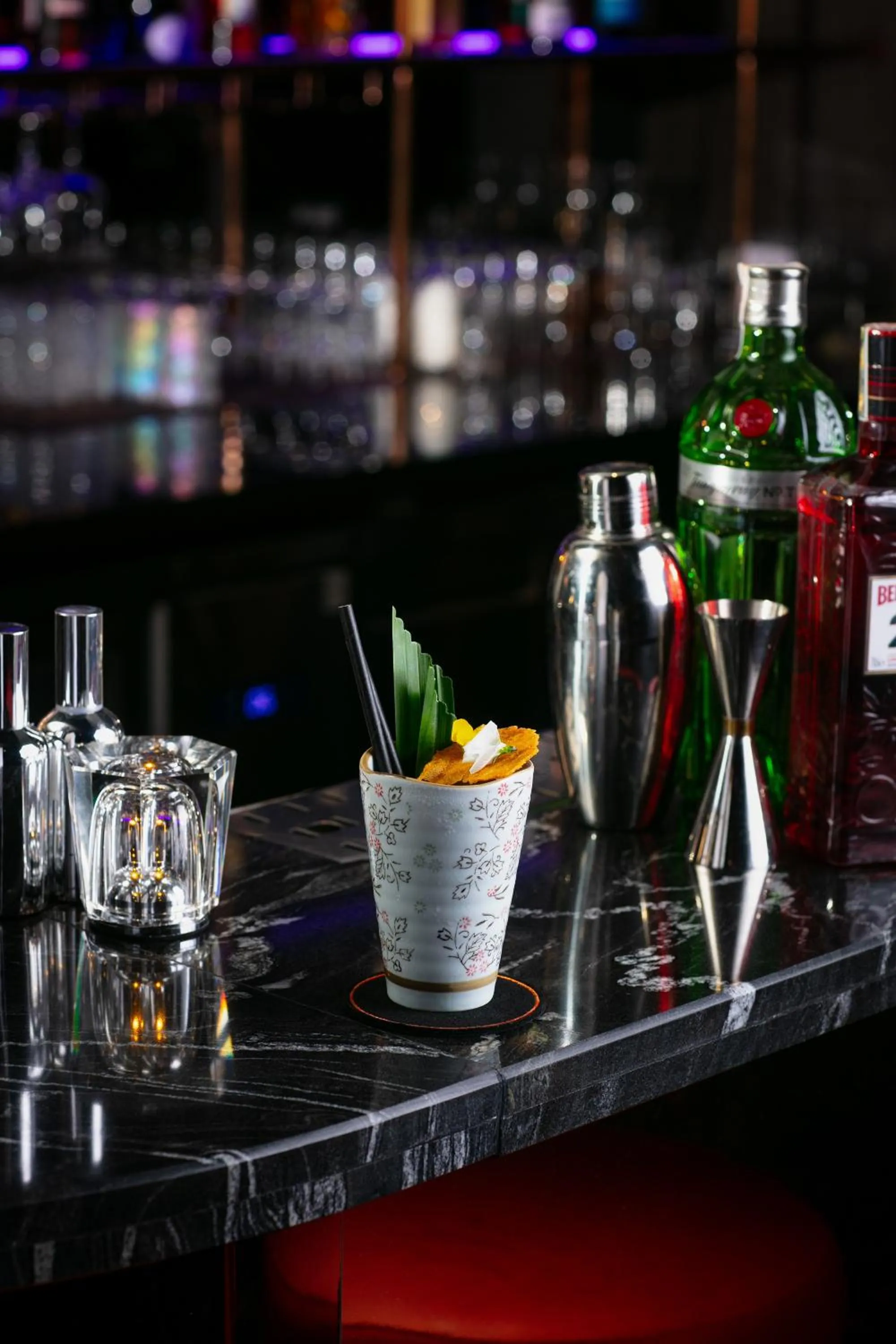 Nightclub / DJ in HOTEL De SOURIANT Premium Hanoi