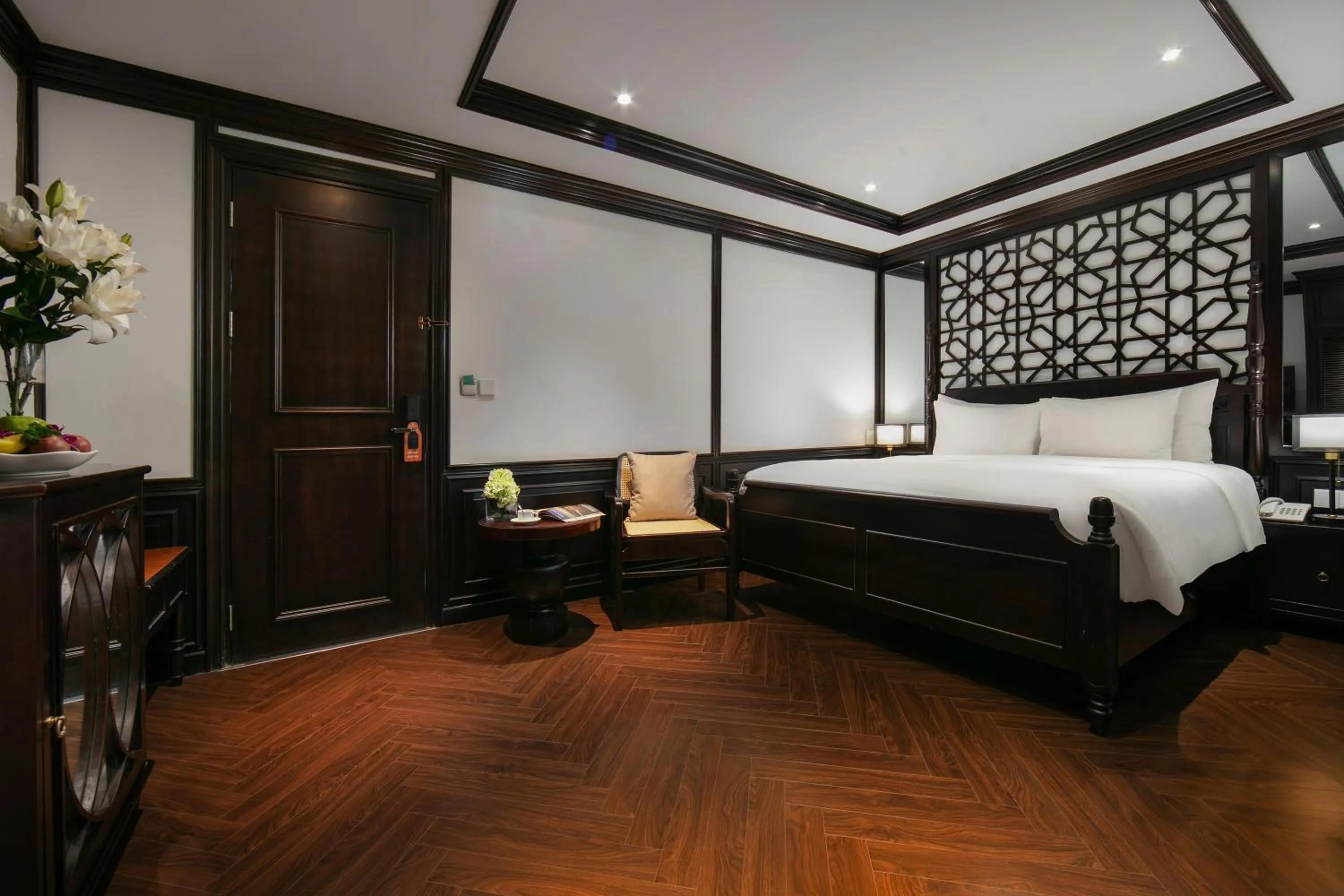 Photo of the whole room, Bed in HOTEL De SOURIANT Premium Hanoi