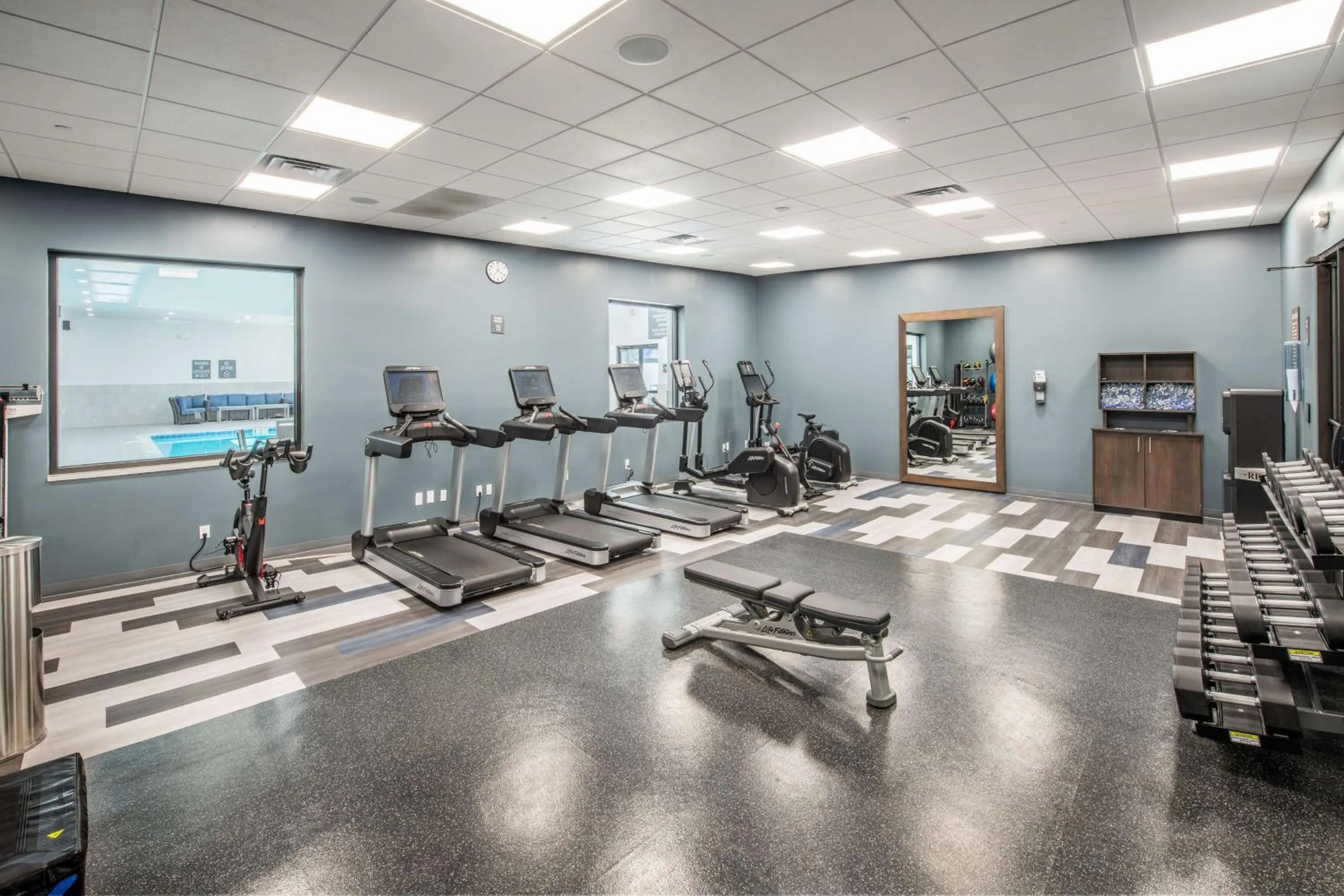 Fitness centre/facilities in DoubleTree by Hilton Monroe Township Cranbury