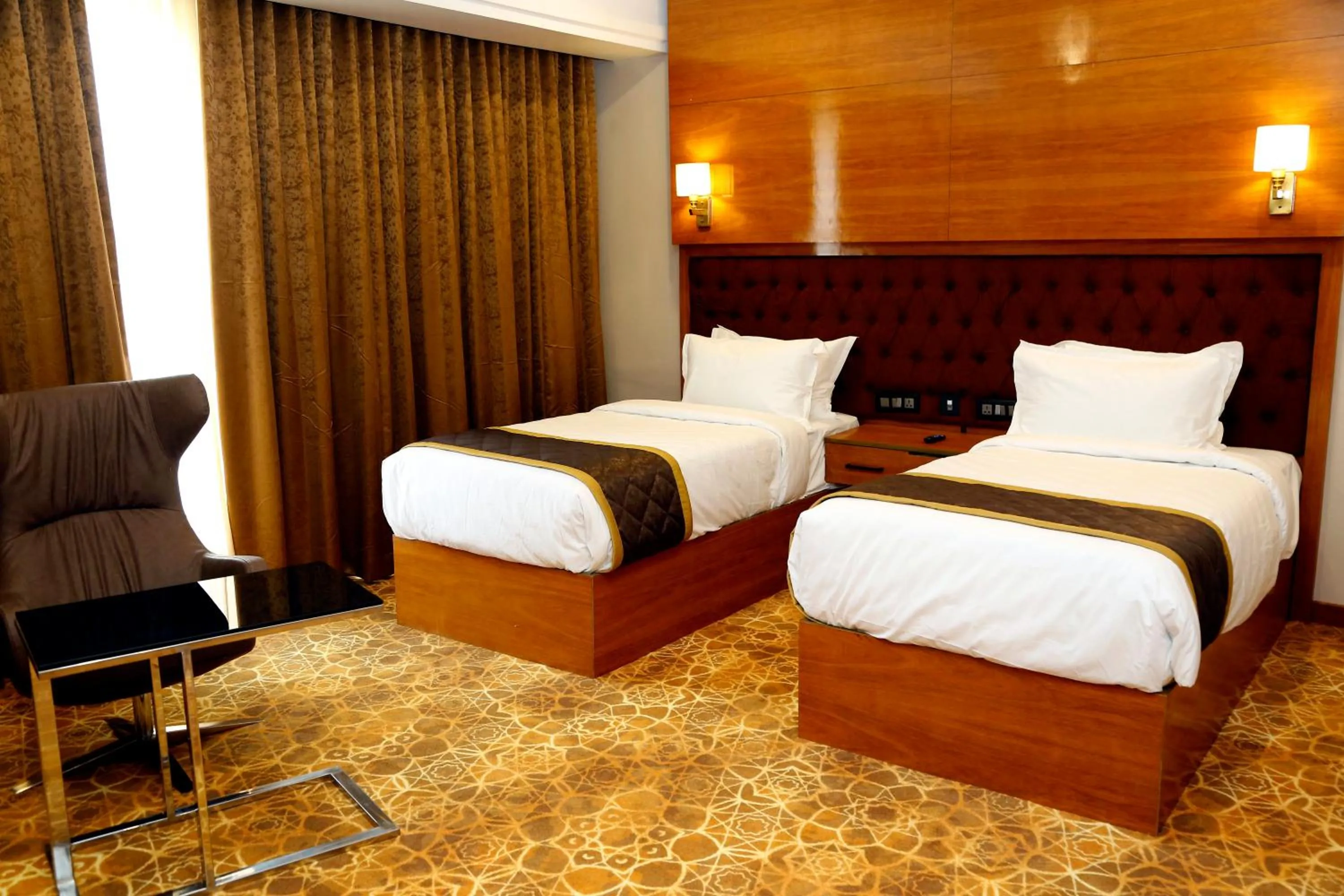 Bedroom, Bed in Leroy Grand - Yeshwanthpur