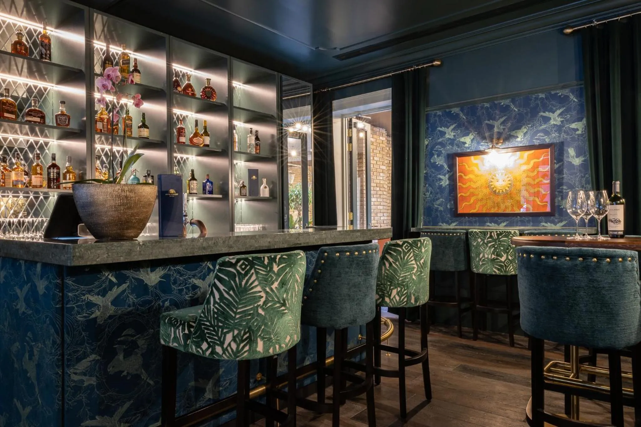 Lounge or bar in Sun Street Hotel Shoreditch