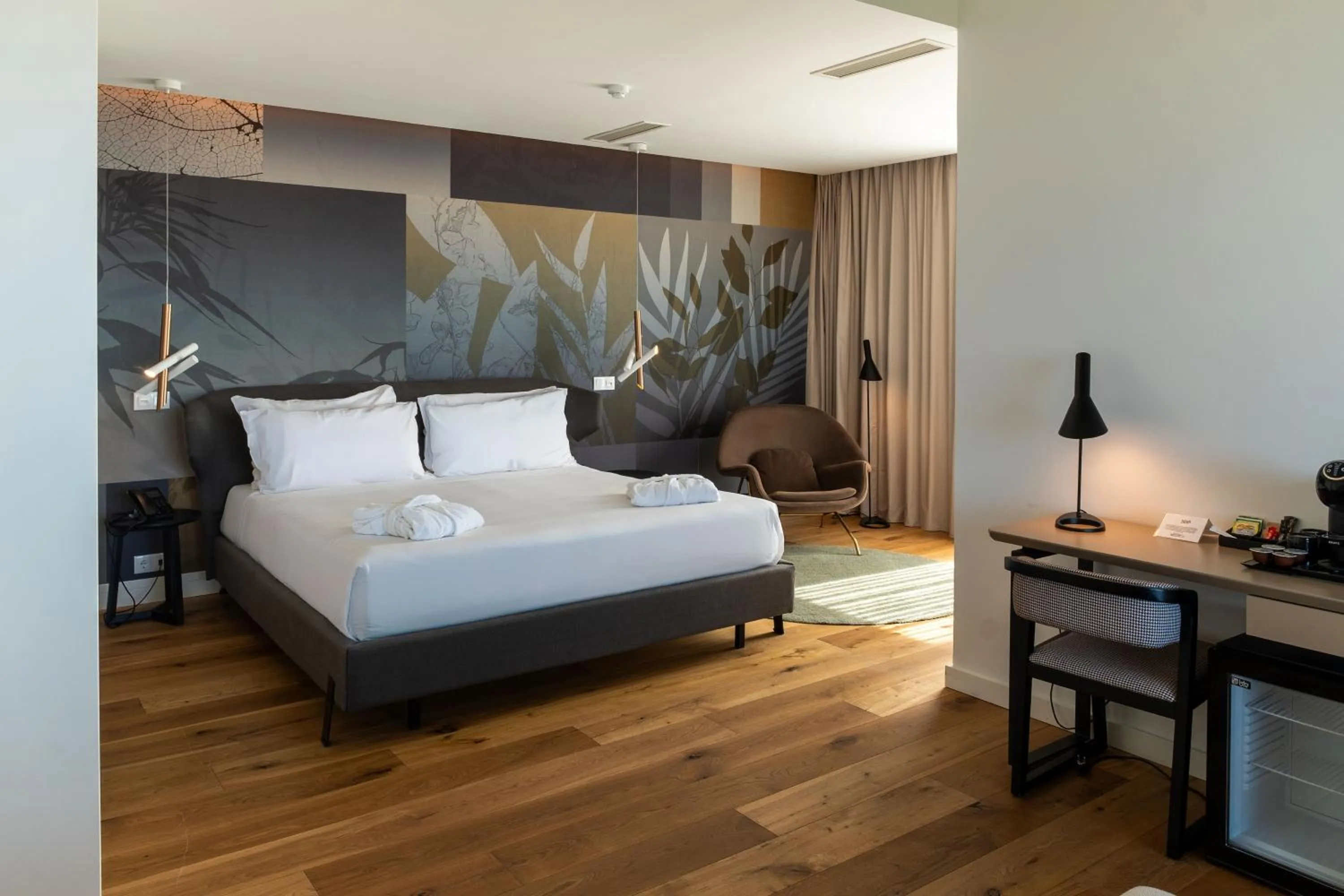 Bedroom, Bed in Sines Sea View Business & Leisure Hotel