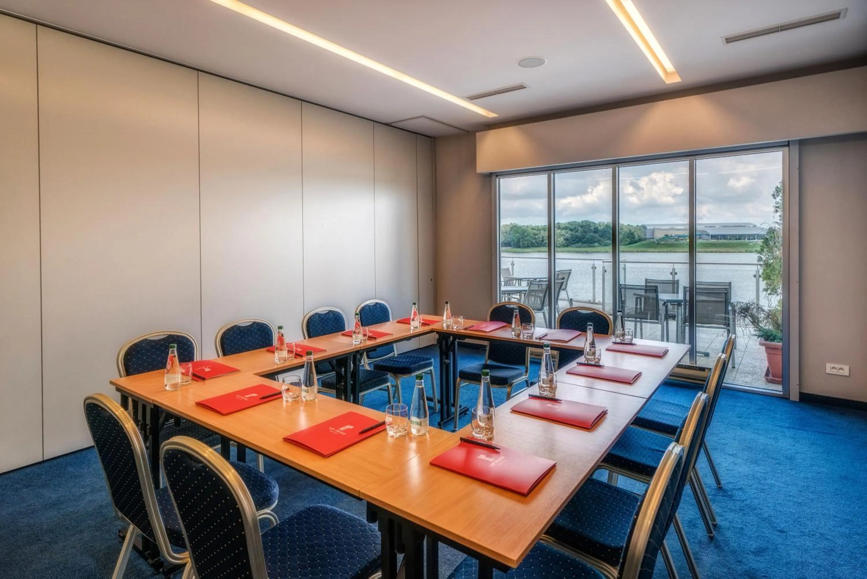 Business facilities in Hotel HP Park Poznań Malta