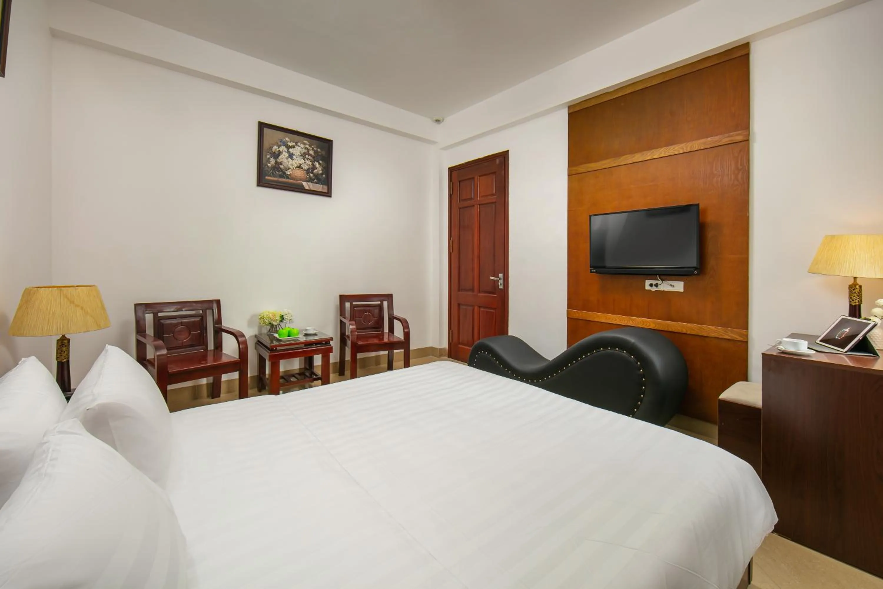 Bed in Mia Sen Vong Hotel Ha Noi