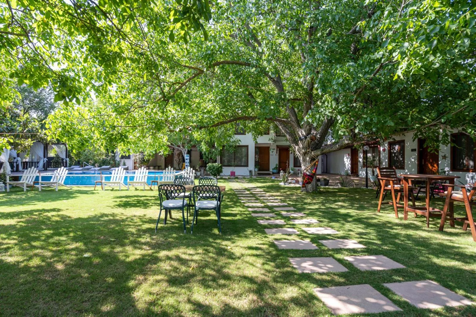 Garden in Ephesus Lodge
