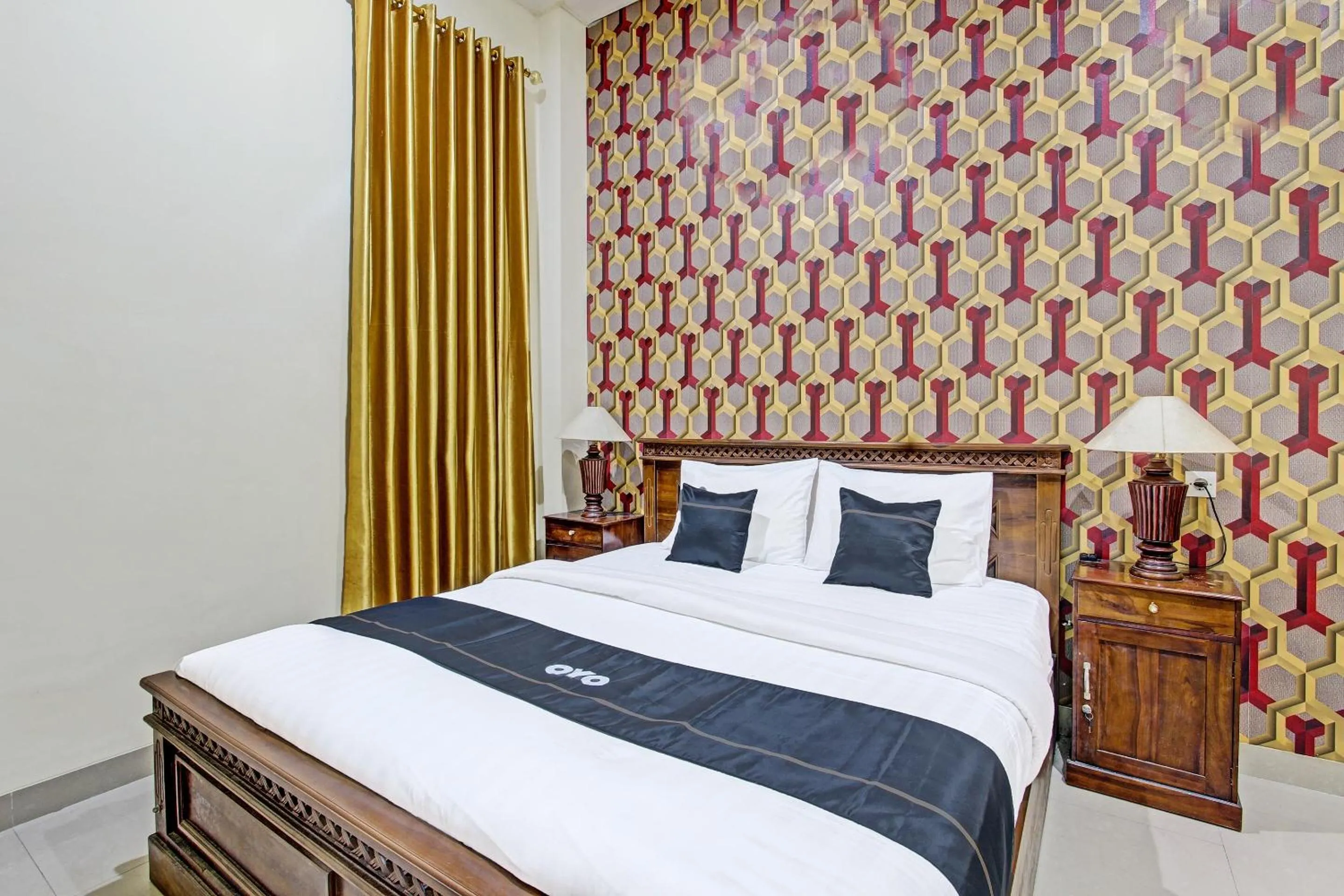 Bedroom in Collection O 91481 Mahkota Hotel Purwodadi