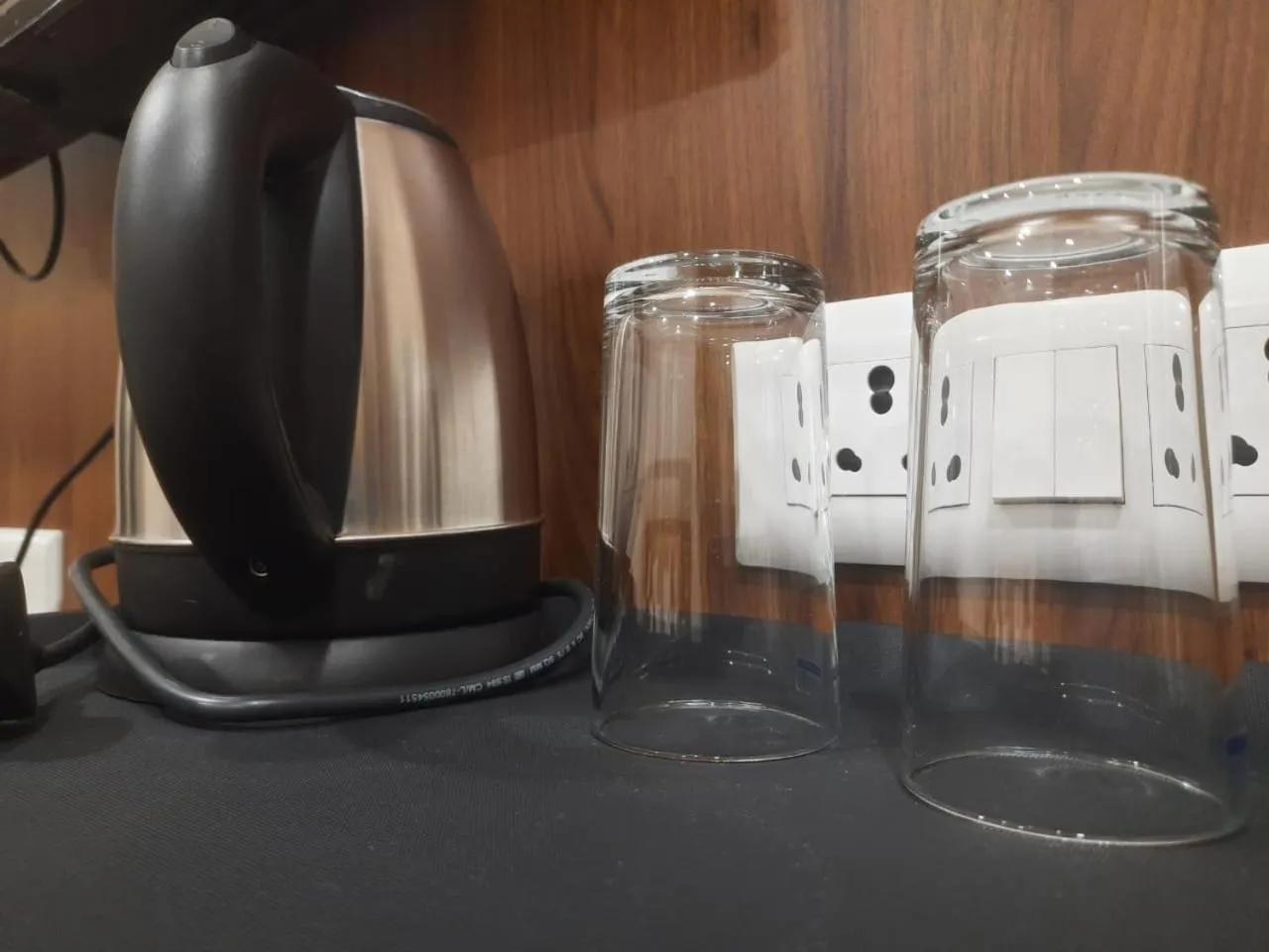 Coffee/tea facilities in Hotel MK Grand
