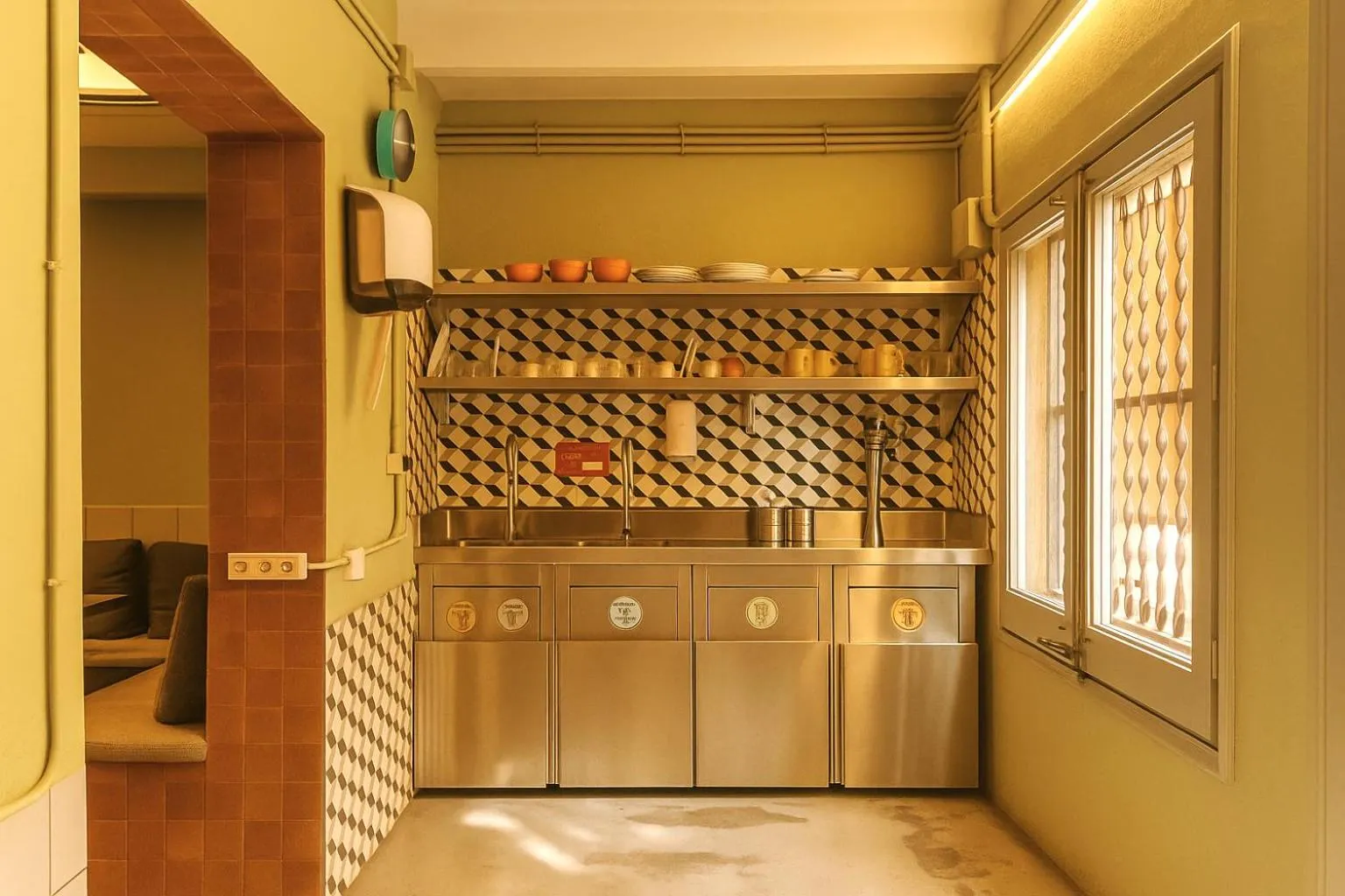 Kitchen or kitchenette in The Loft House Barcelona