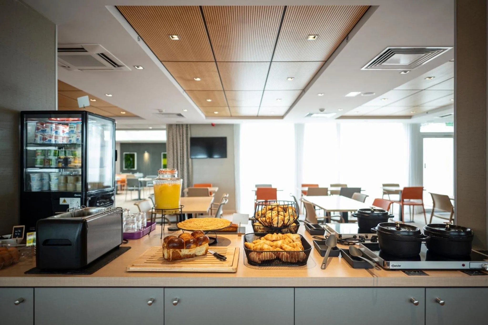 Breakfast in Kyriad Prestige Saint-Malo