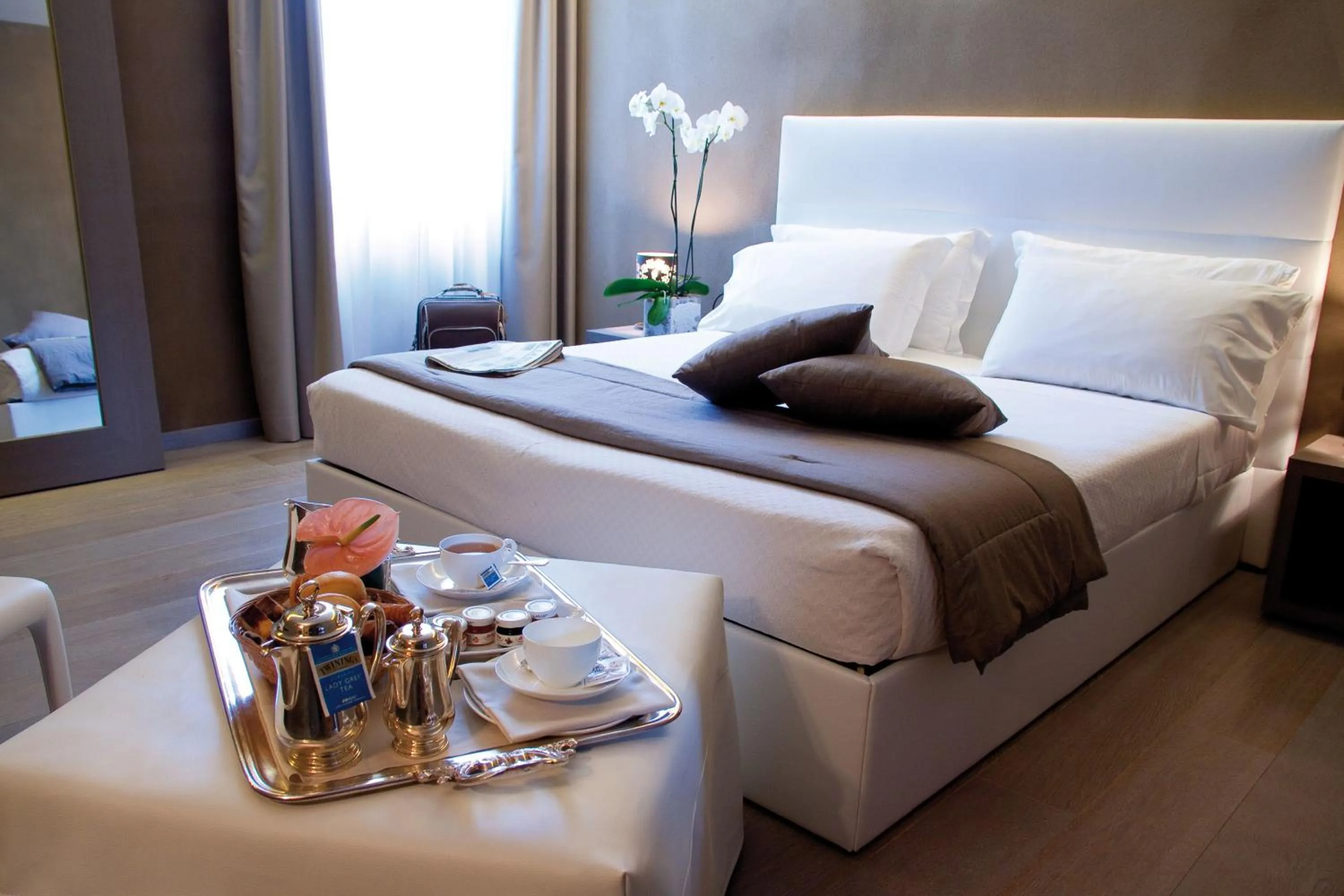 Coffee/tea facilities, Bed in Hotel San Rocco