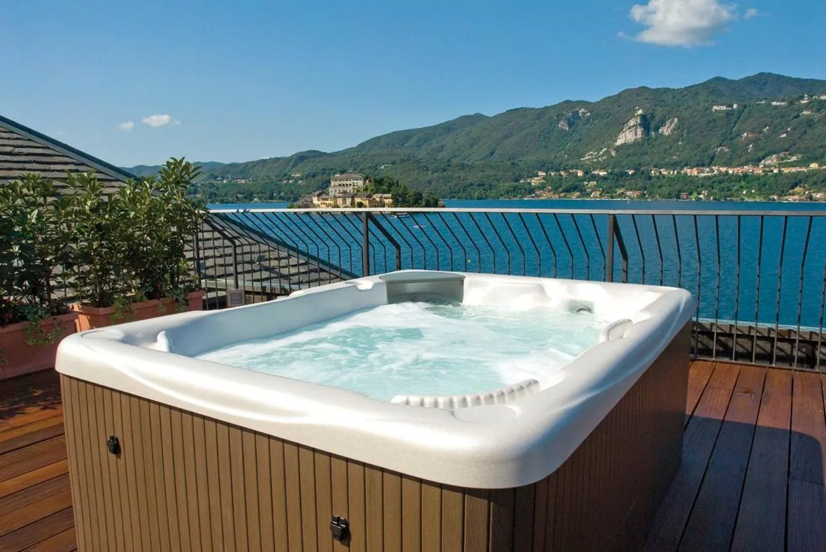 Hot Tub in Hotel San Rocco
