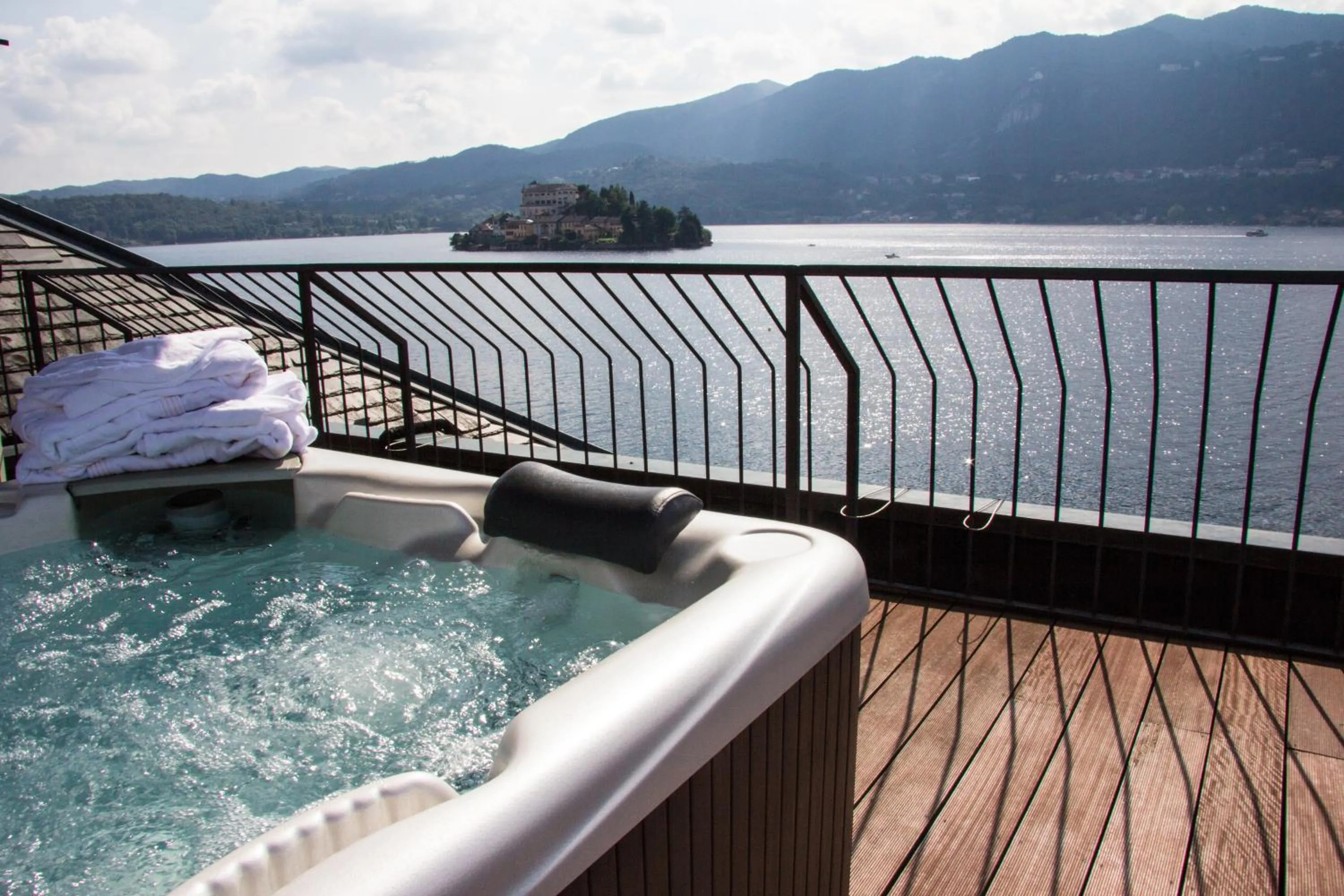 Hot Tub in Hotel San Rocco