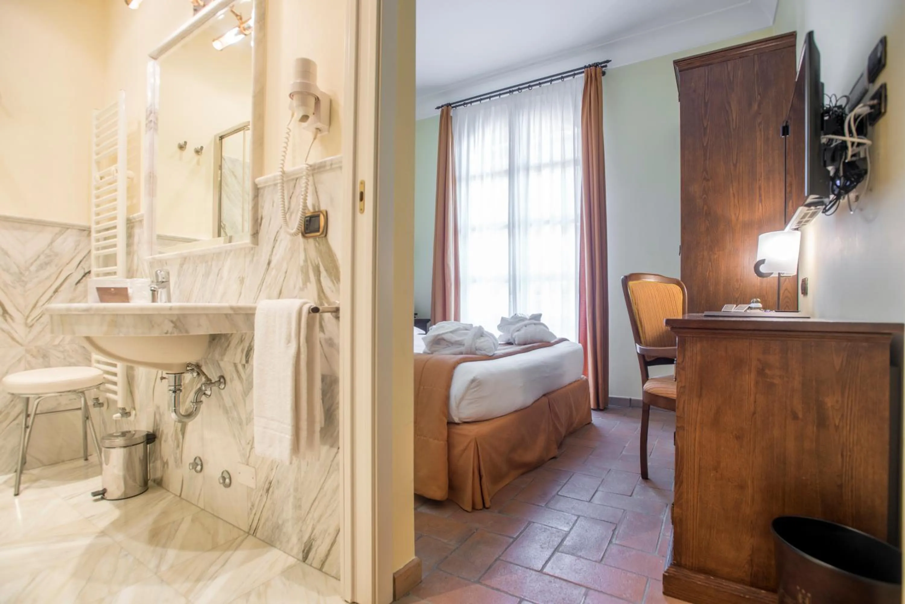 Photo of the whole room, Bed in Oste del Castello Wellness & Bike Hotel