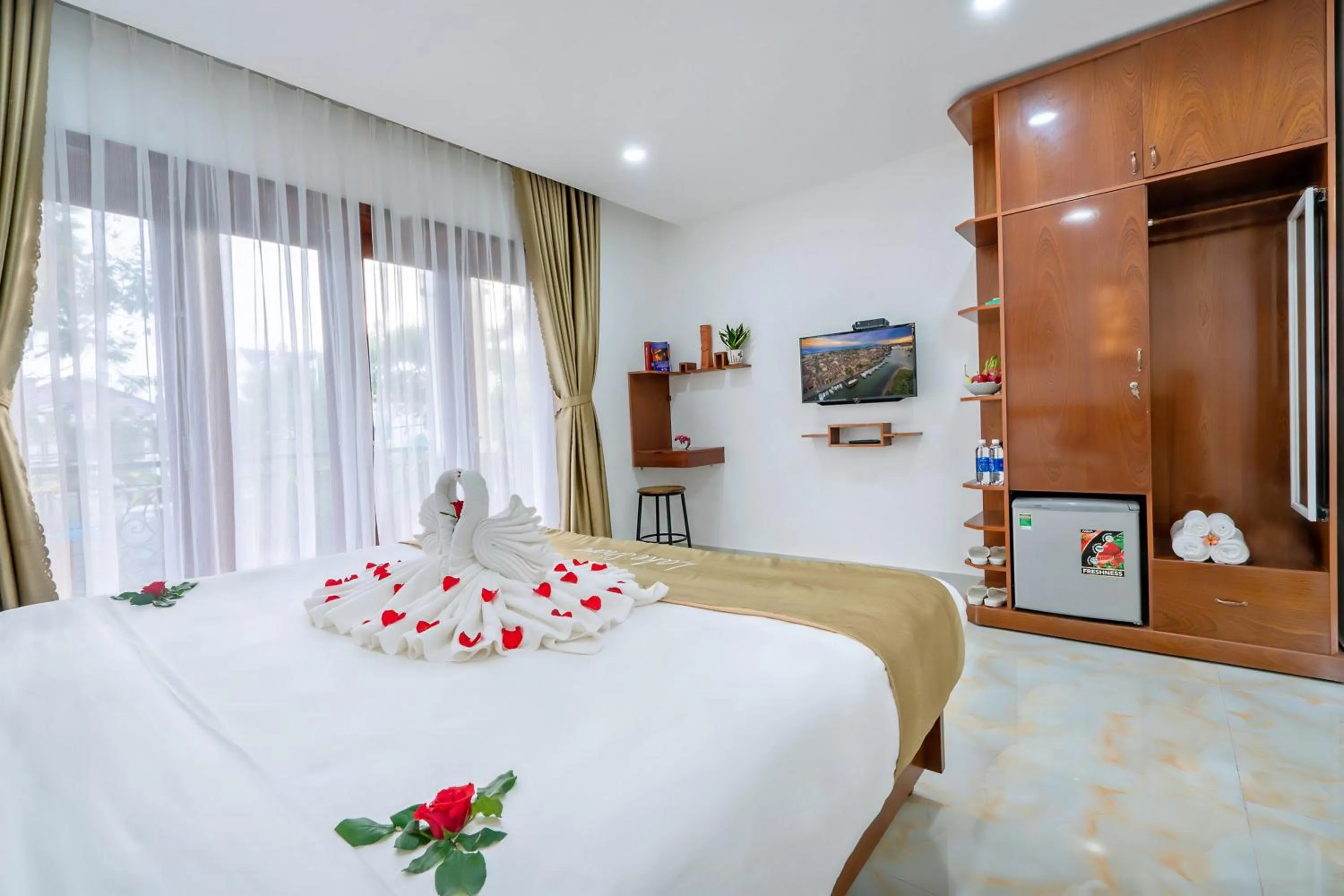 Bedroom, Bed in Villa Lake Shore Hoi An