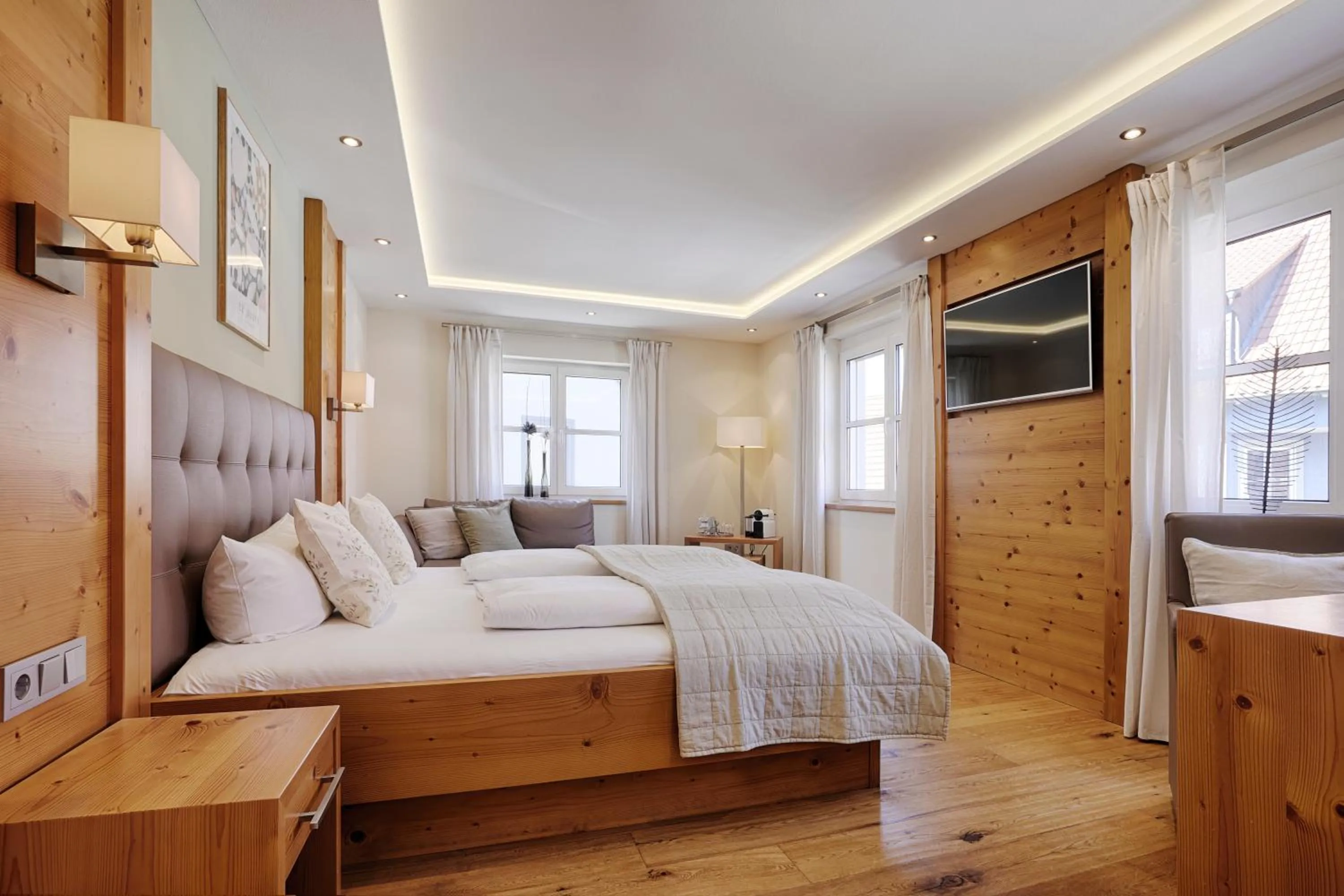 Photo of the whole room, Bed in Landhotel Schwab - by homekeepers