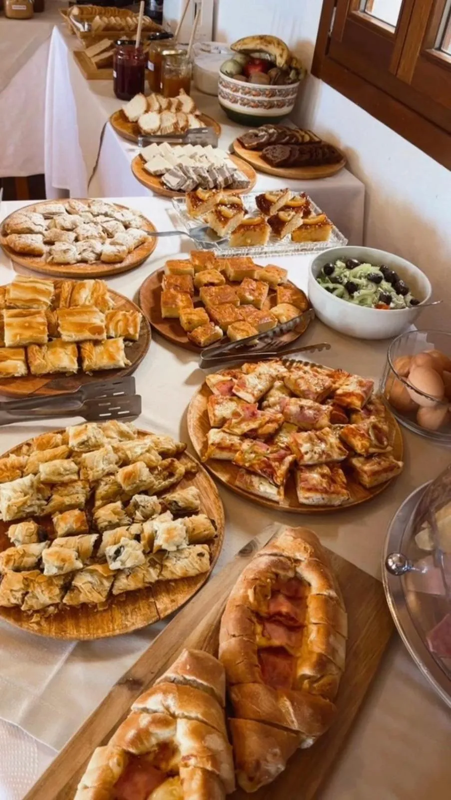 Food in Archontiko Anemos