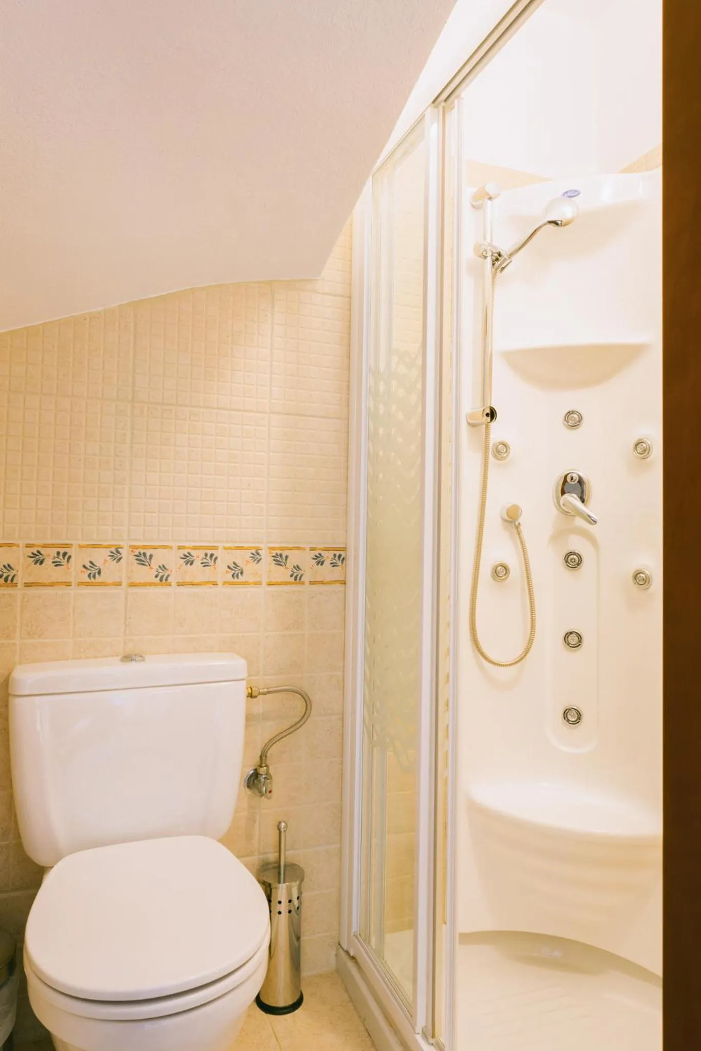 Bathroom in Archontiko Anemos