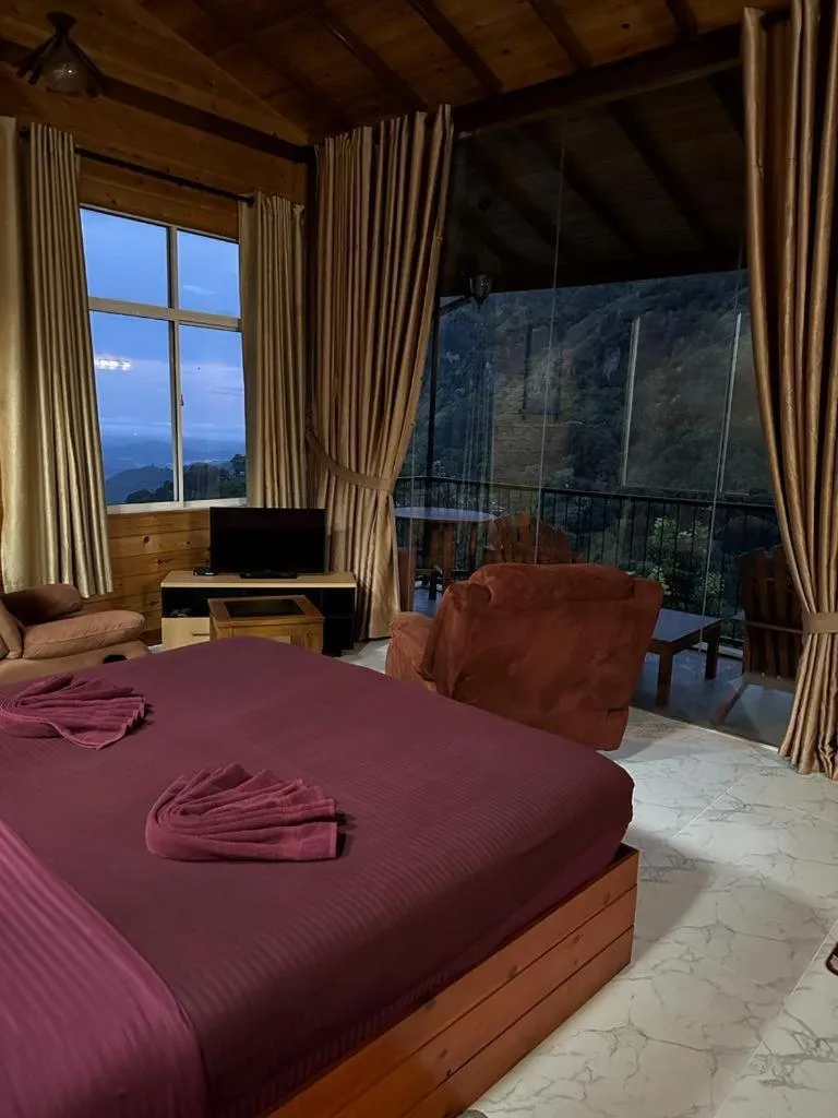 Living room, Bed in Country Homes