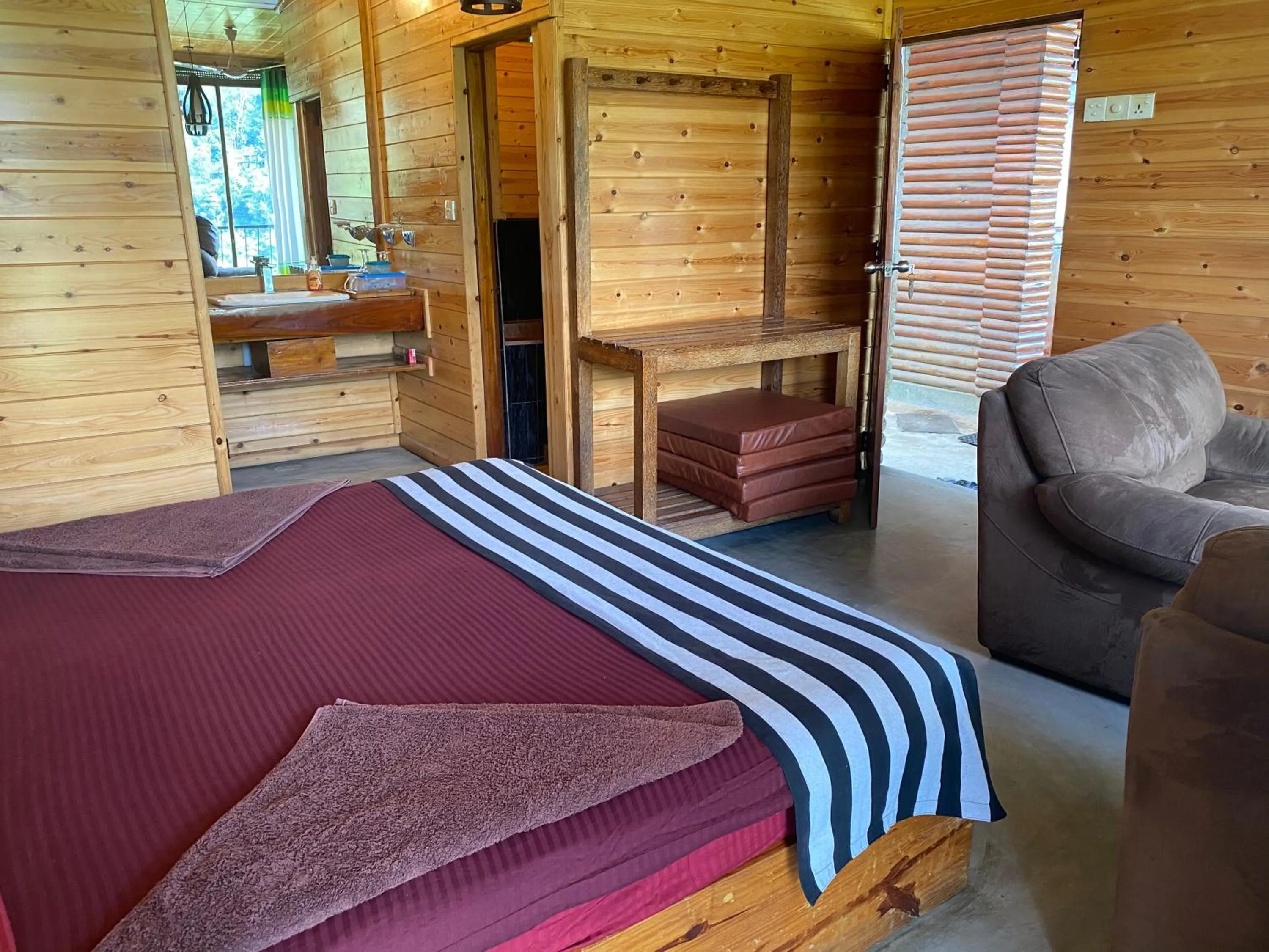 Photo of the whole room in Country Homes