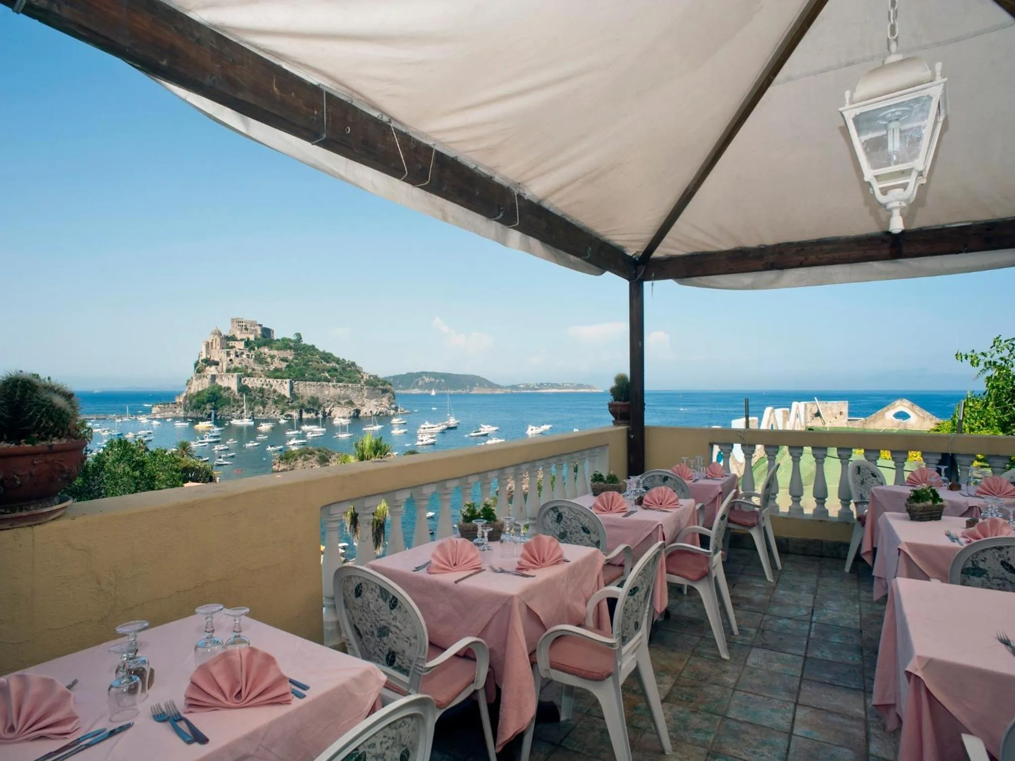 Restaurant/places to eat in Hotel Giardino Delle Ninfe E La Fenice