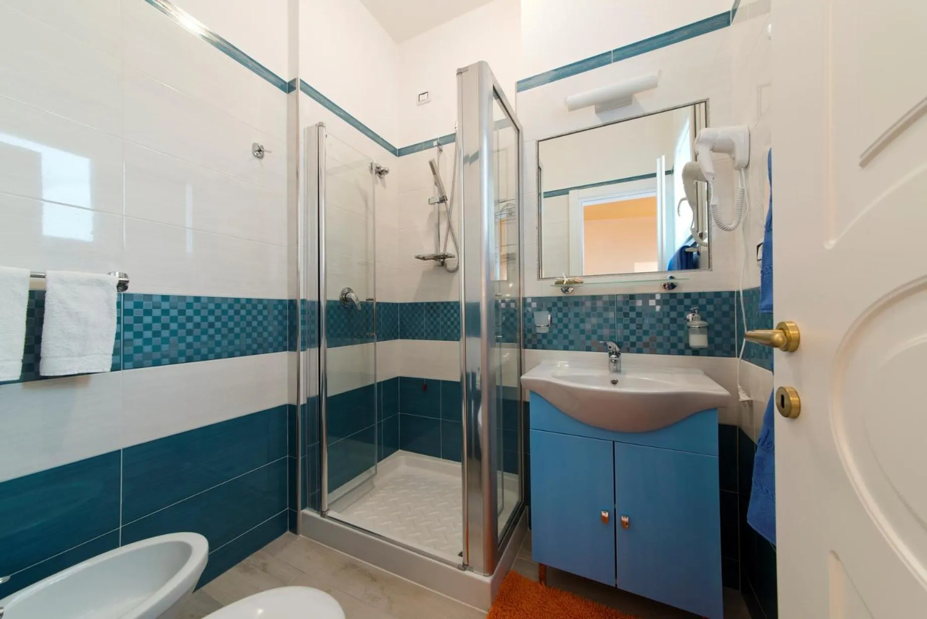 Bathroom in Hotel Giardino Delle Ninfe E La Fenice