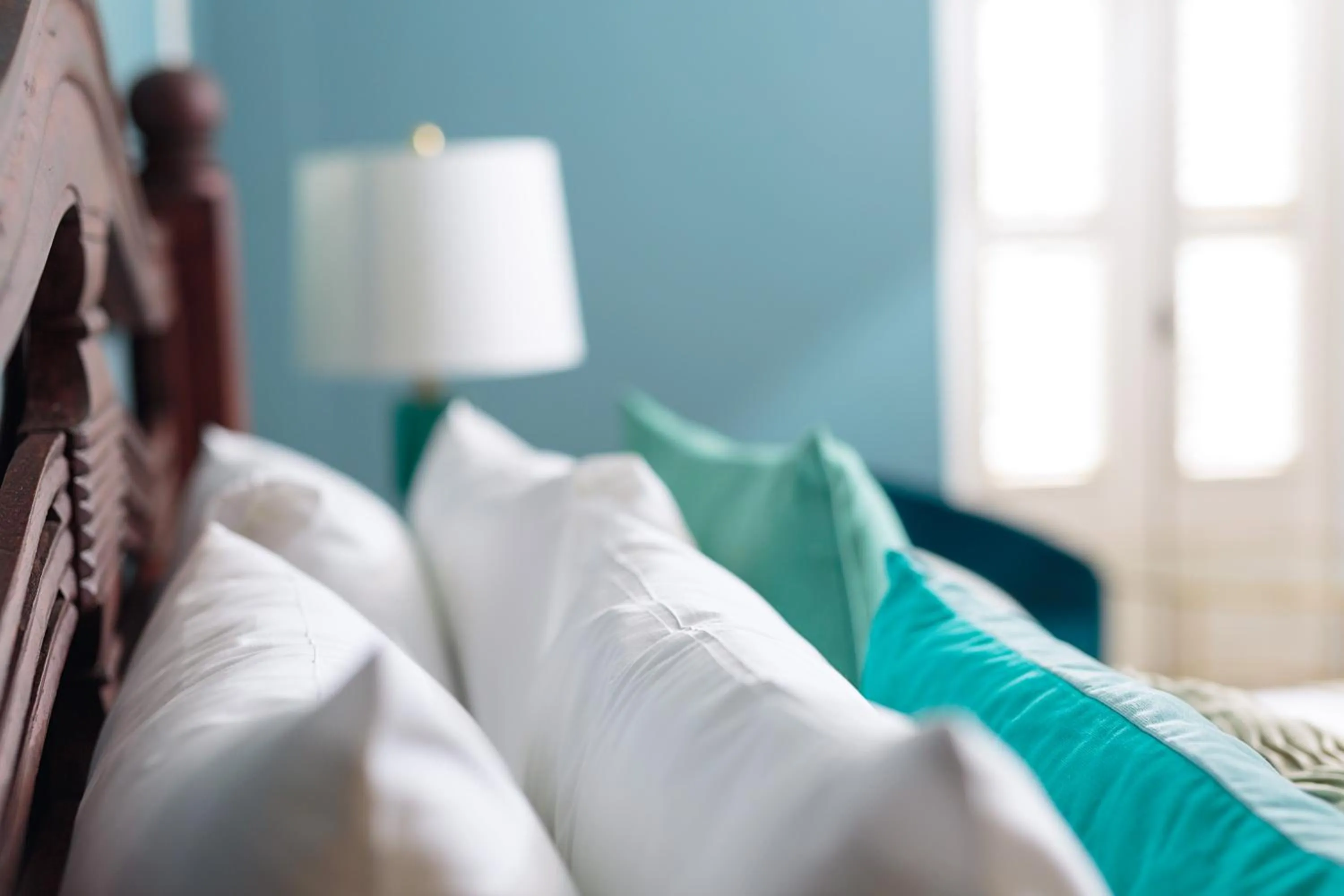 Bed in Kura Botanica Hotel