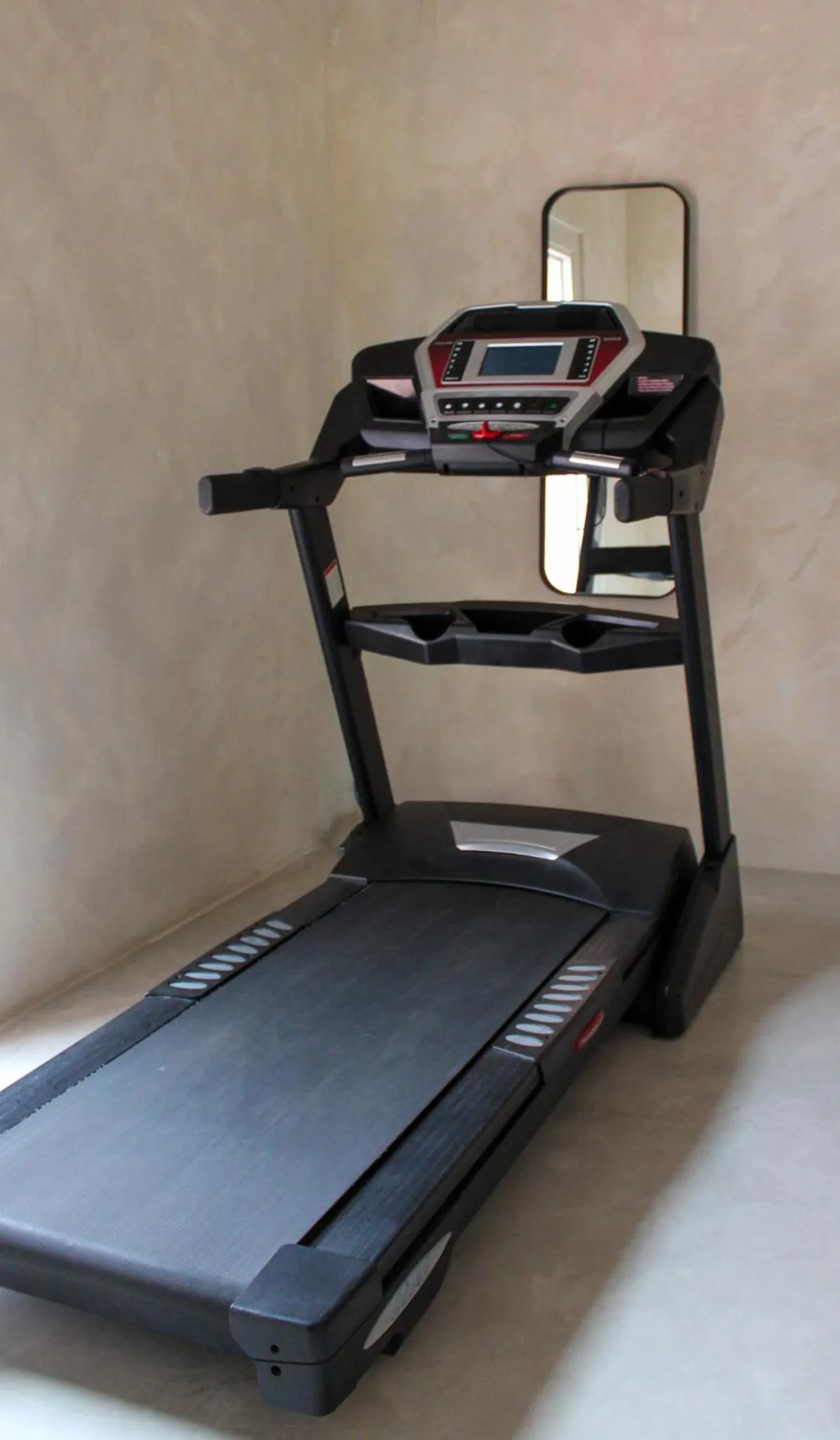 Fitness centre/facilities in Kura Botanica Hotel