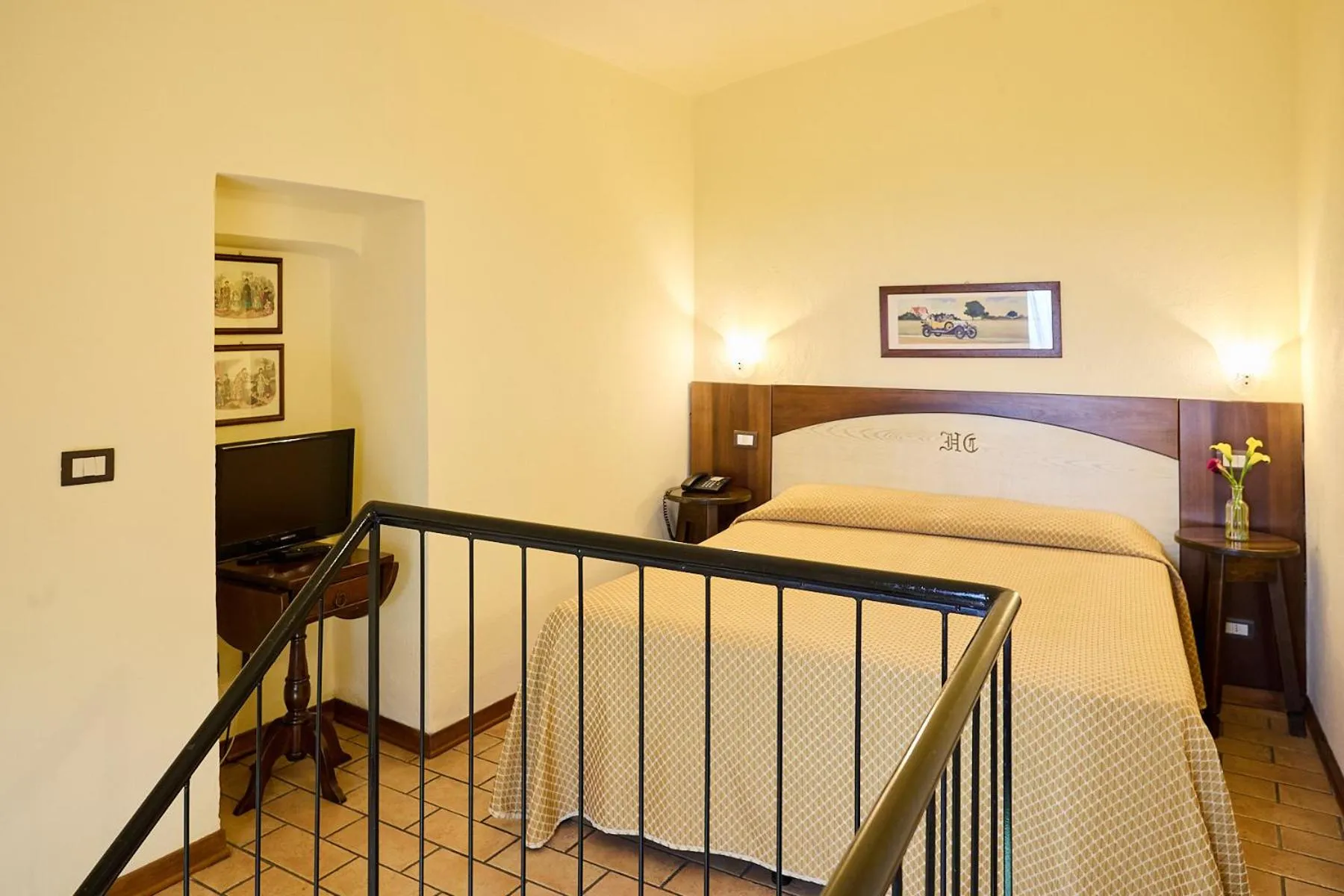 Bed in Hotel Dei Capitani