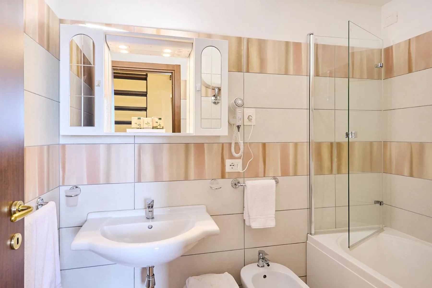 Bathroom in Hotel Dei Capitani