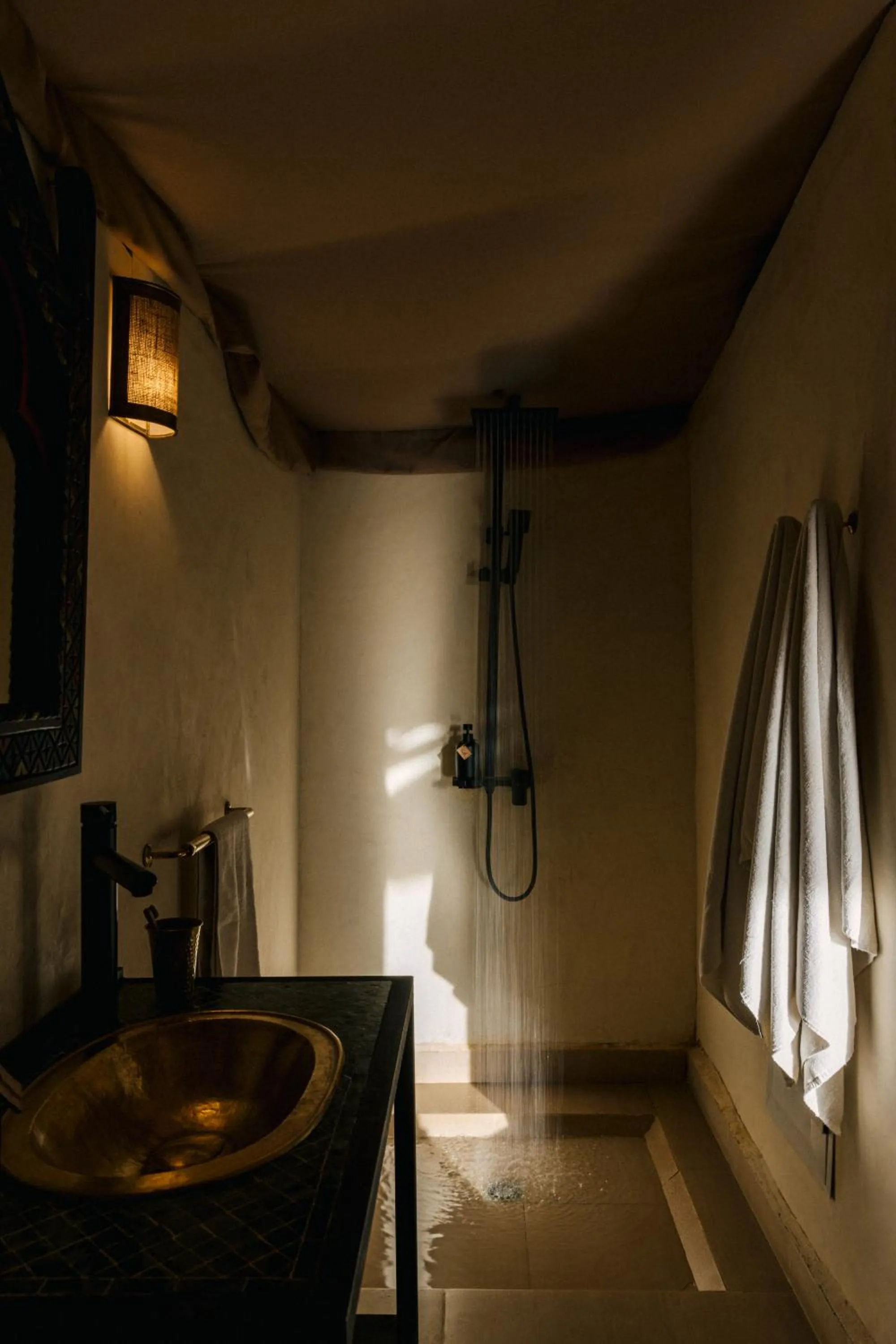 Toilet in Caravan Agafay by Our Habitas