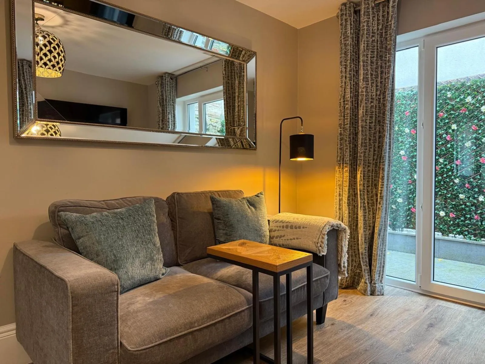 Living room in Central Studios