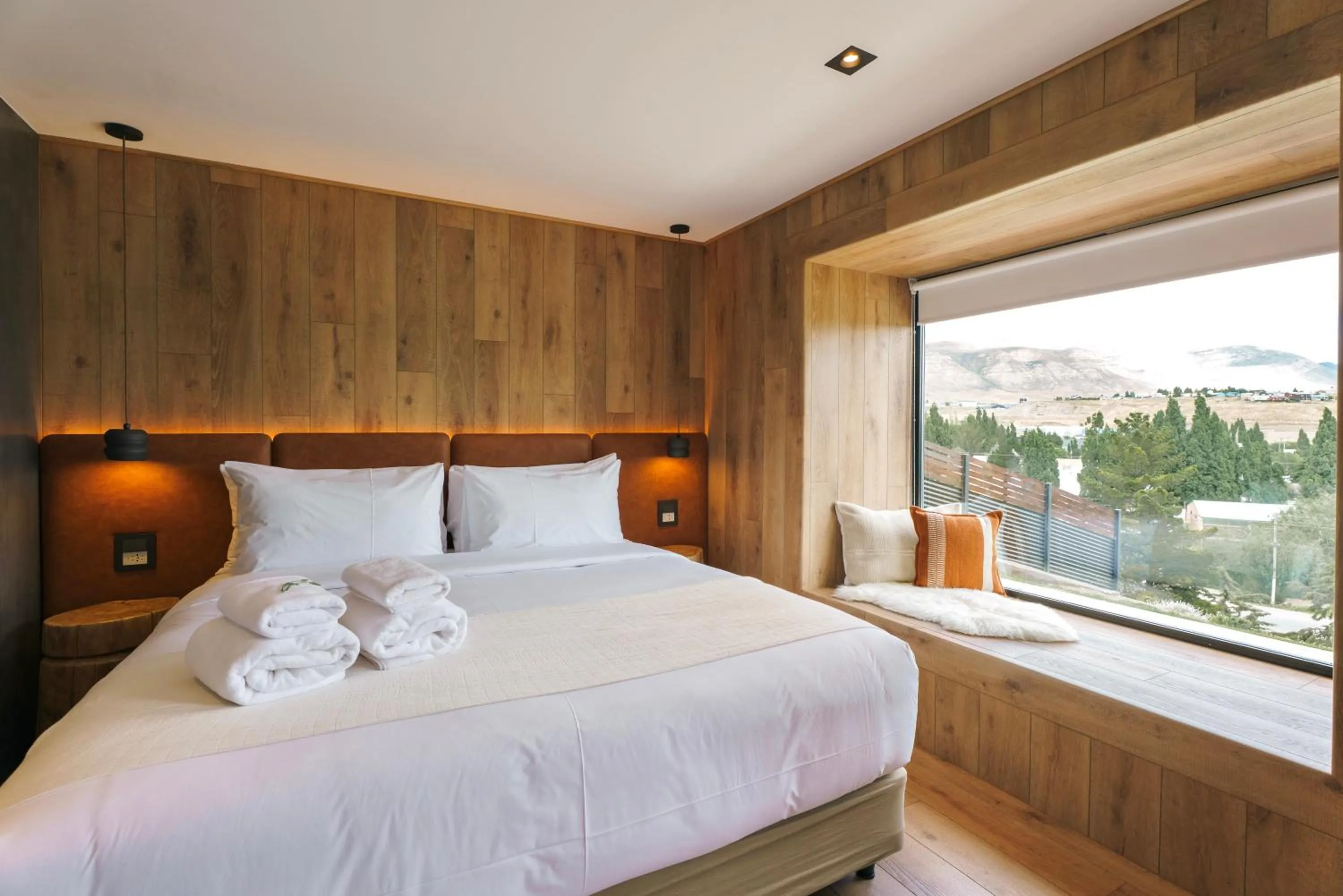 Bed in Montano Boutique Suites