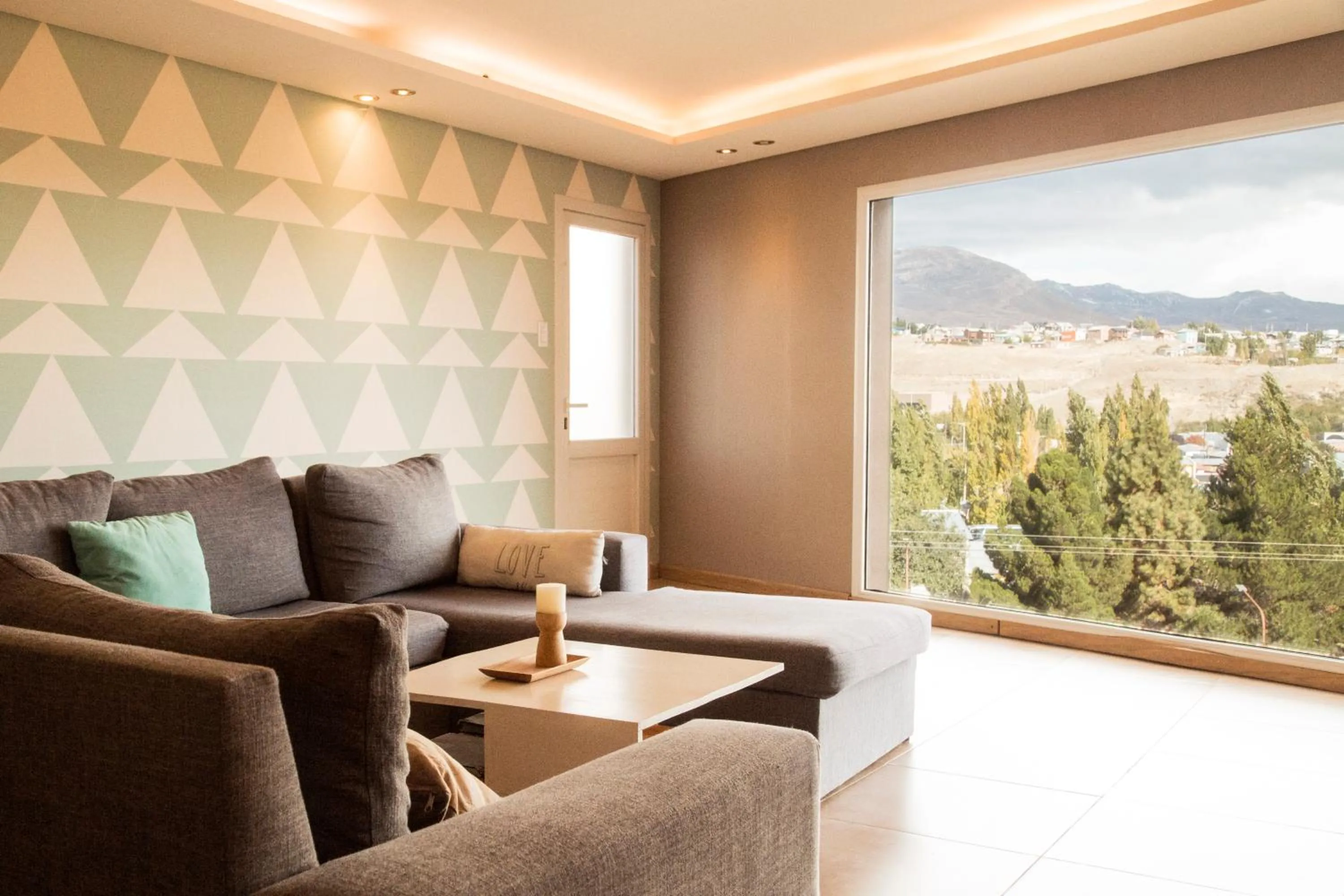 Property building in Hotel Amigo del Mundo