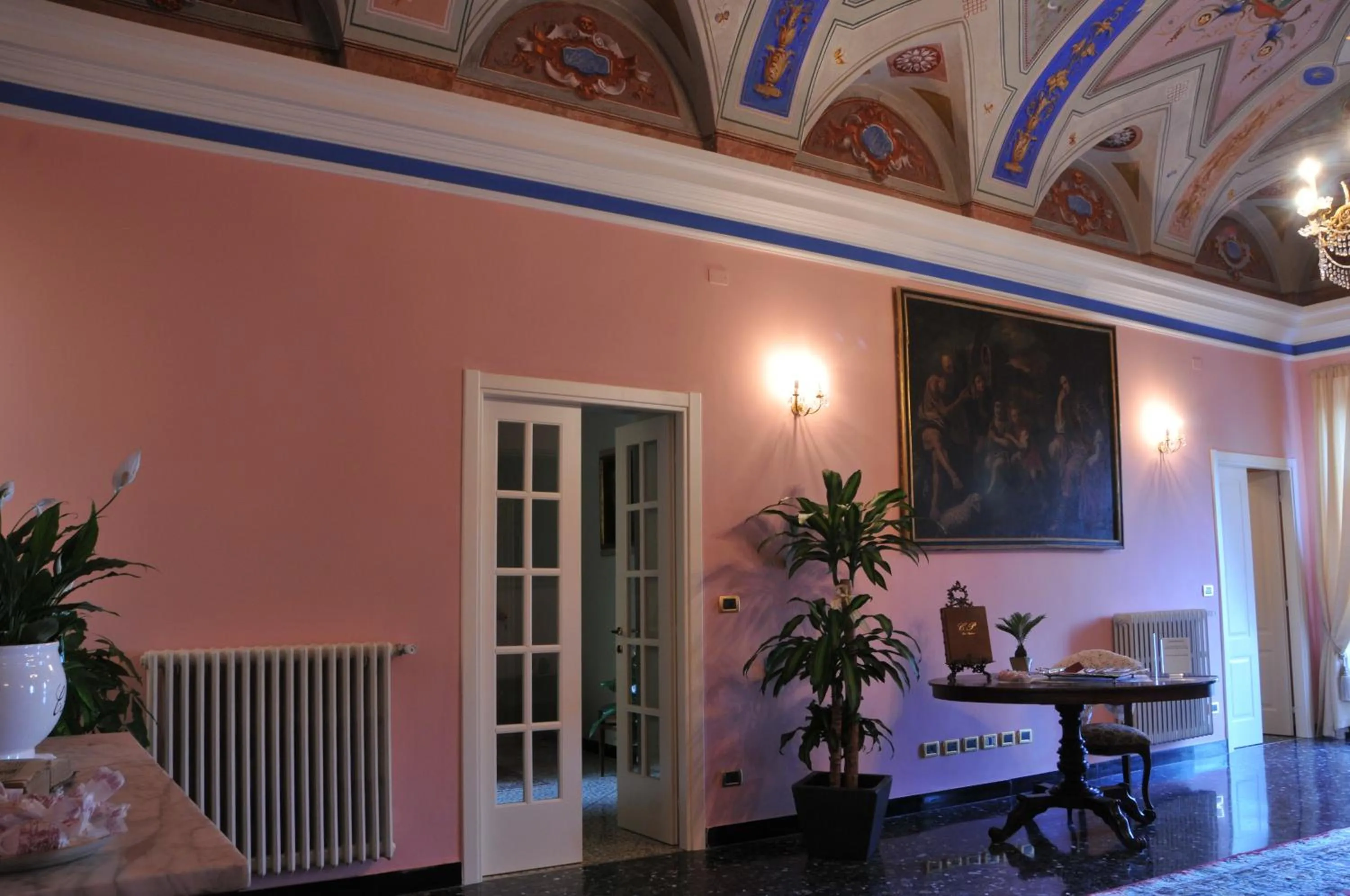 Decorative detail in Casa Pagliano