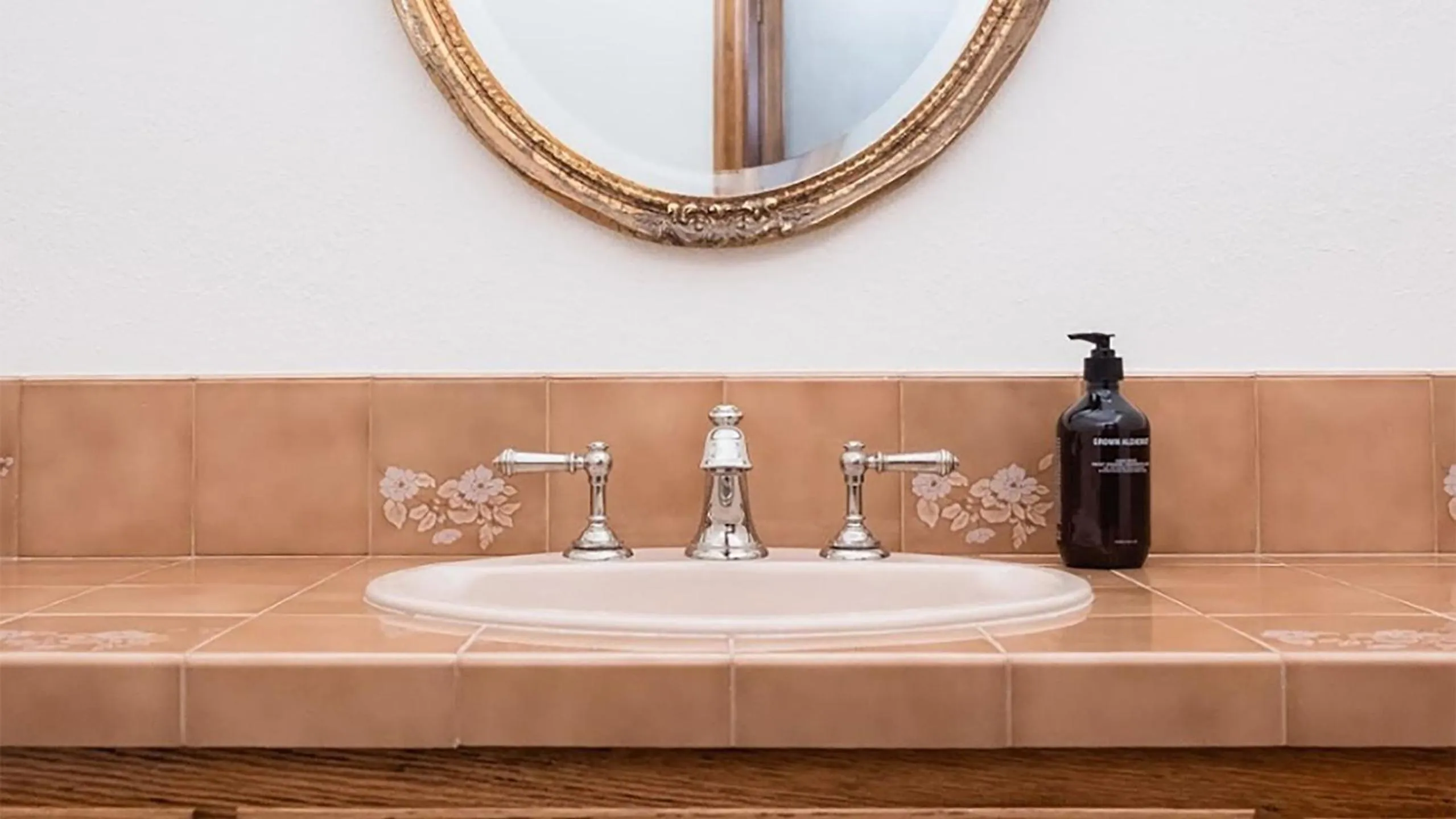 Other in Cathedral by AvantStay Charming Secluded Estate w Sauna Pool Table Views of the Rolling Hills