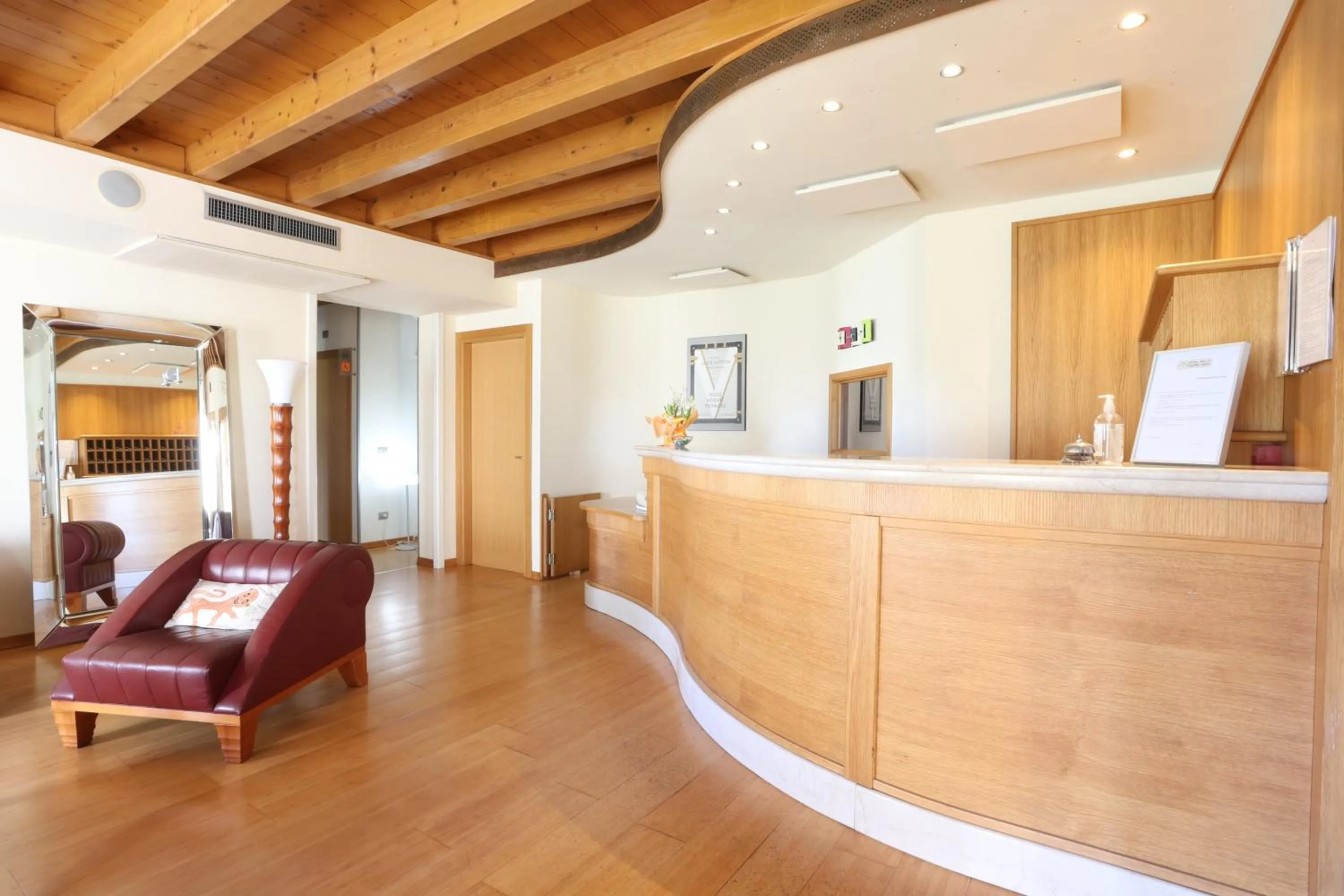 Lobby or reception in Hotel Della Torre 1850