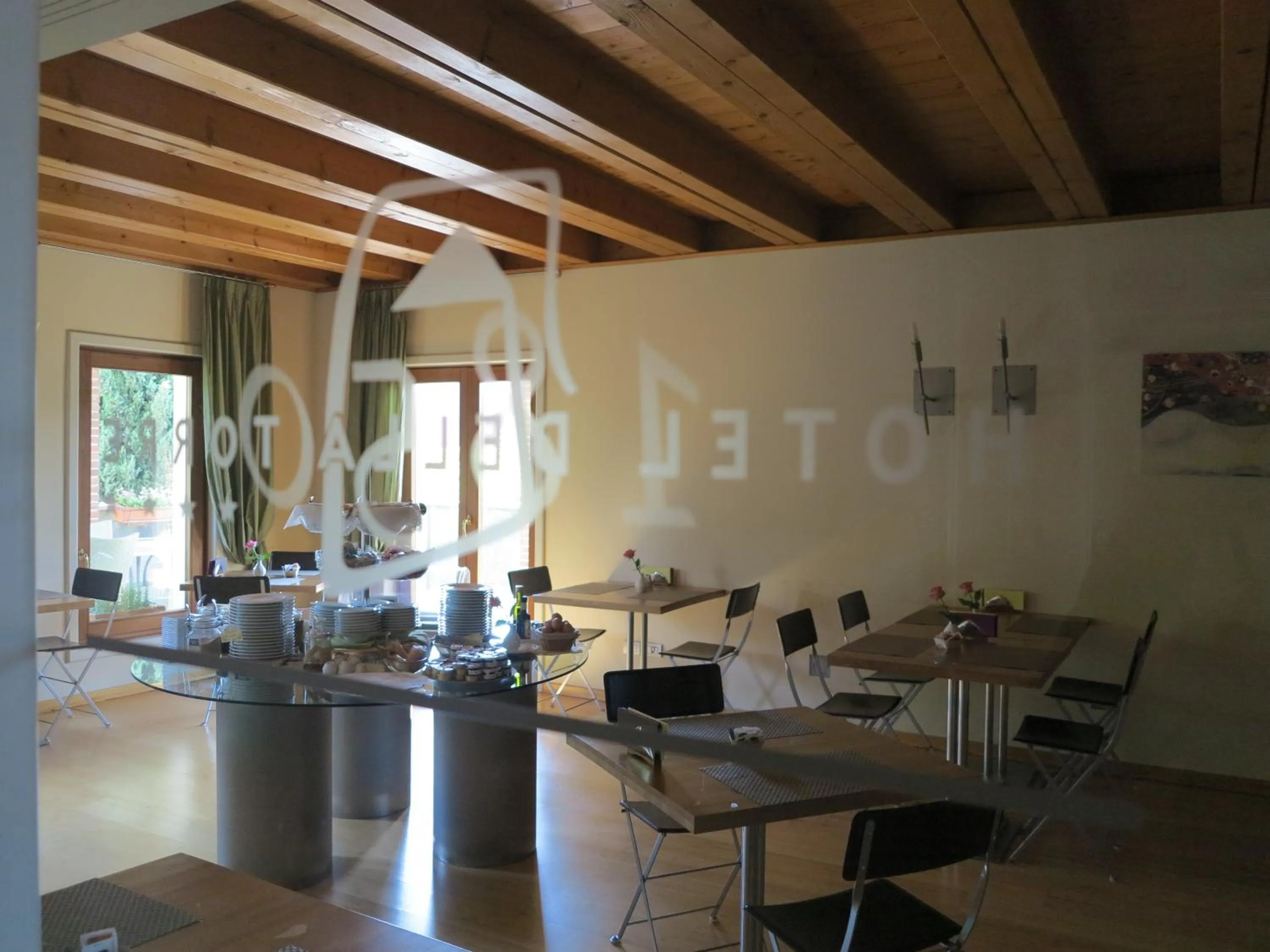 Restaurant/places to eat in Hotel Della Torre 1850