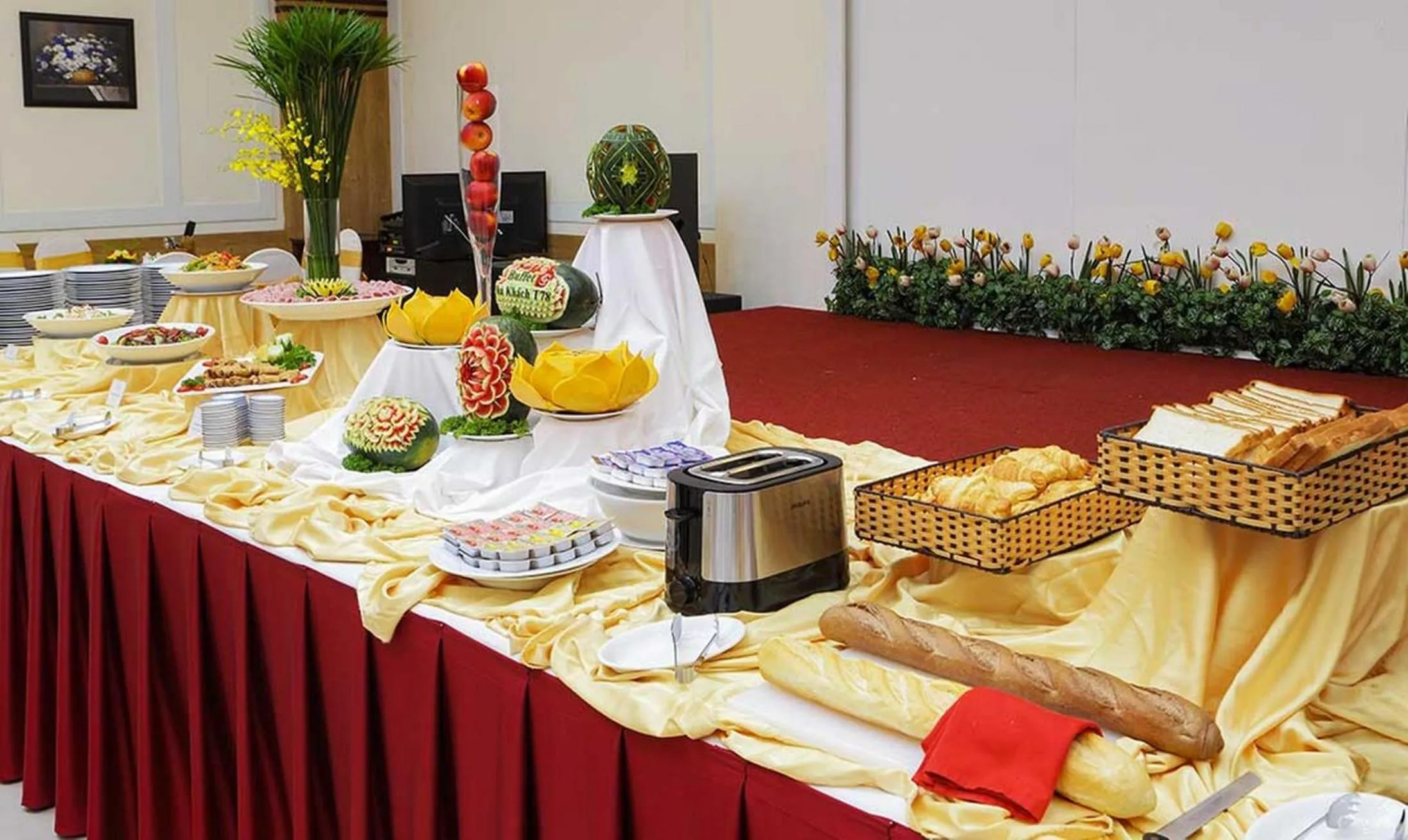 Food and drinks in T78 Hotel Managed by Nha khach T78