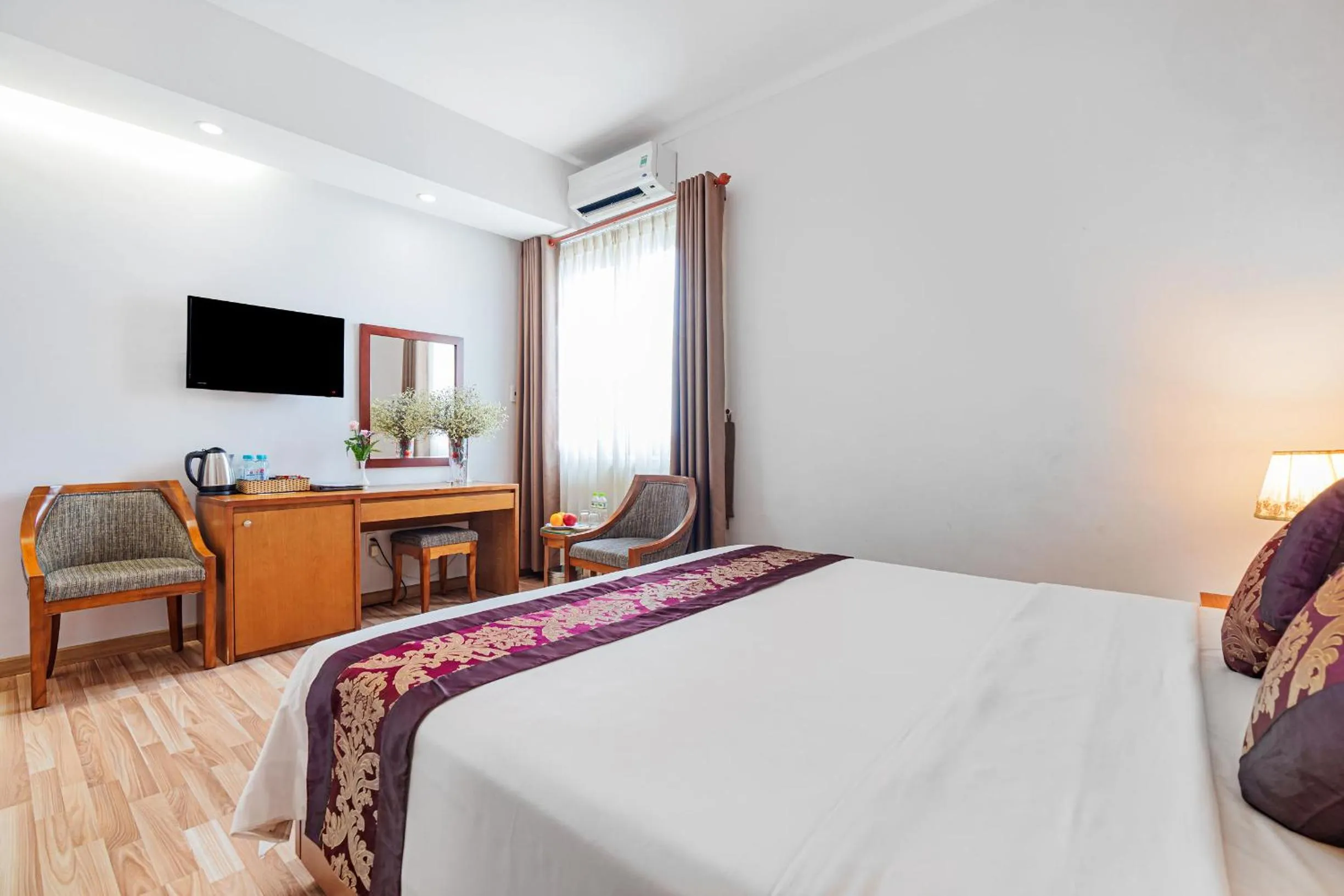 Bedroom, Bed in T78 Hotel Managed by Nha khach T78