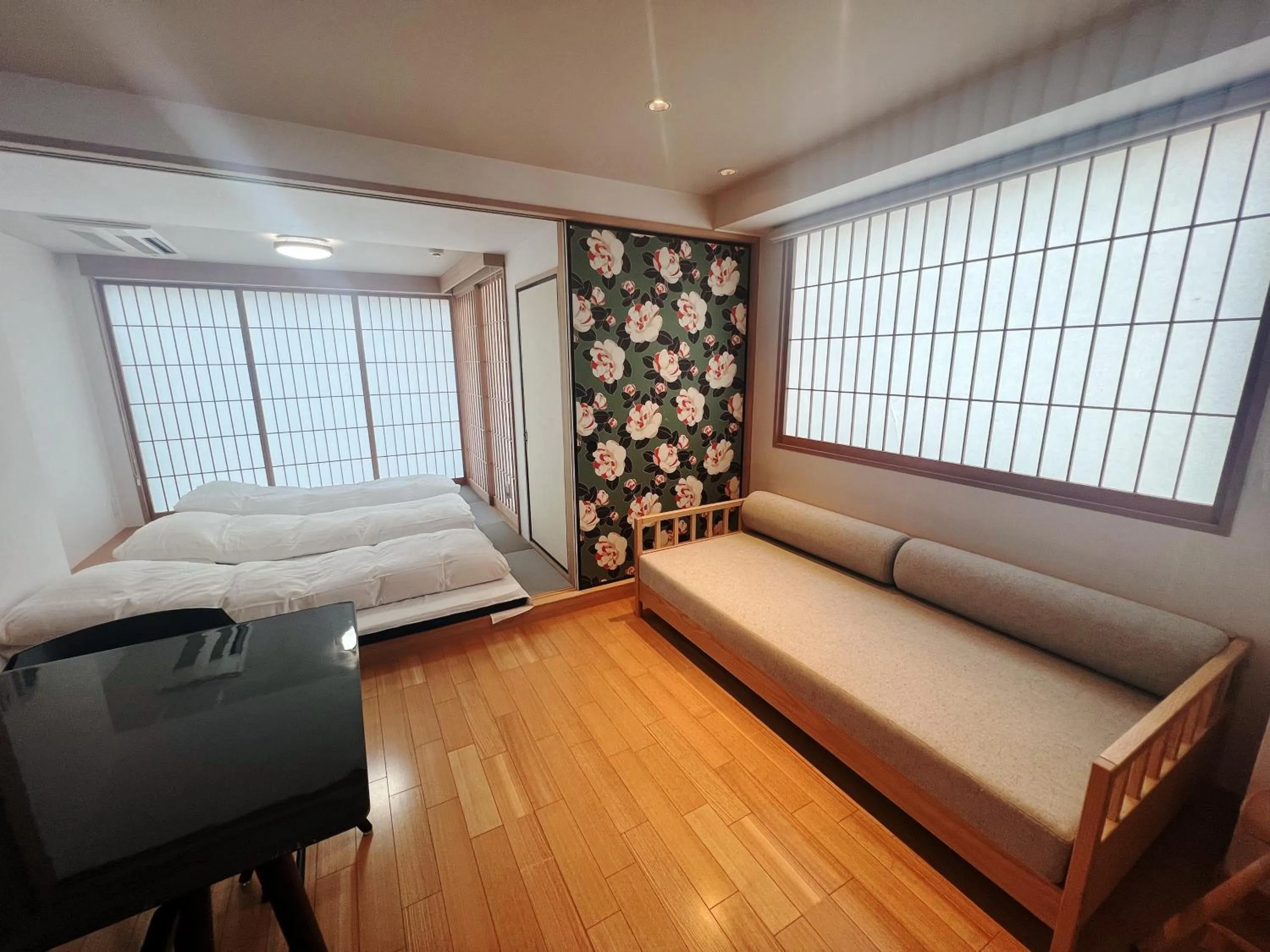 Photo of the whole room, Bed in Nplus Tokyo Akihabara Premium