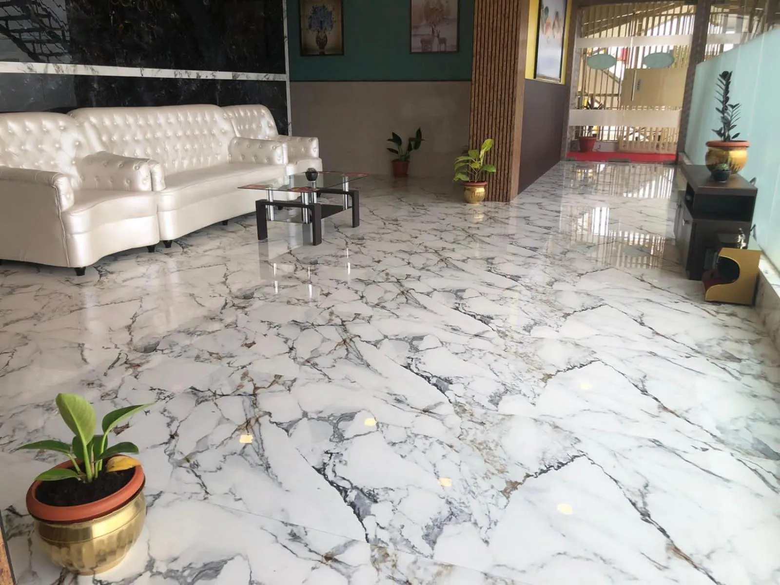 Lobby or reception in Eshanya Comforts