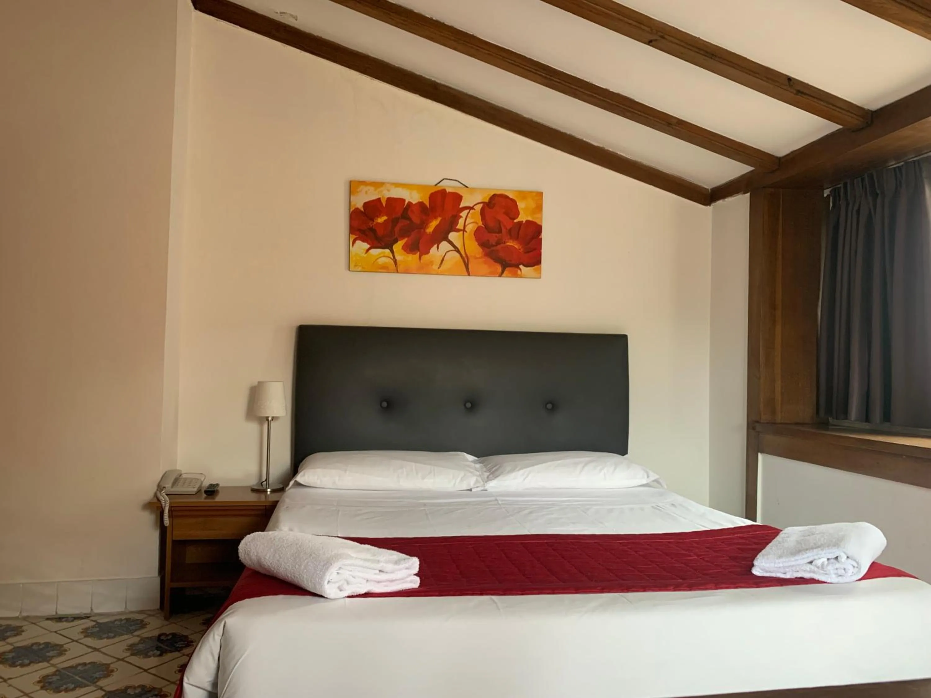 Bed in Suite Artis Barberini