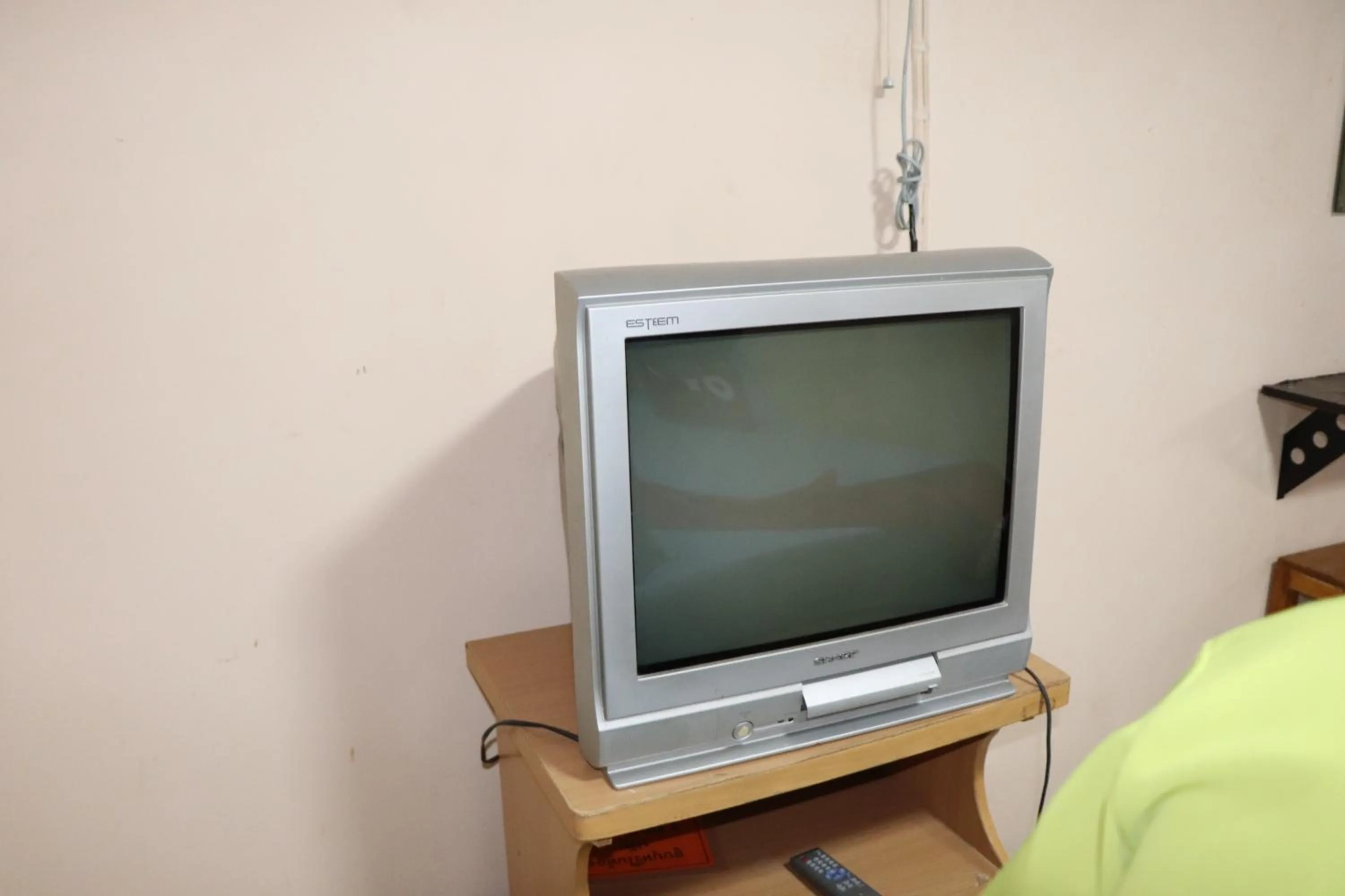 Bedroom in OYO 75408 Tipsiri Place