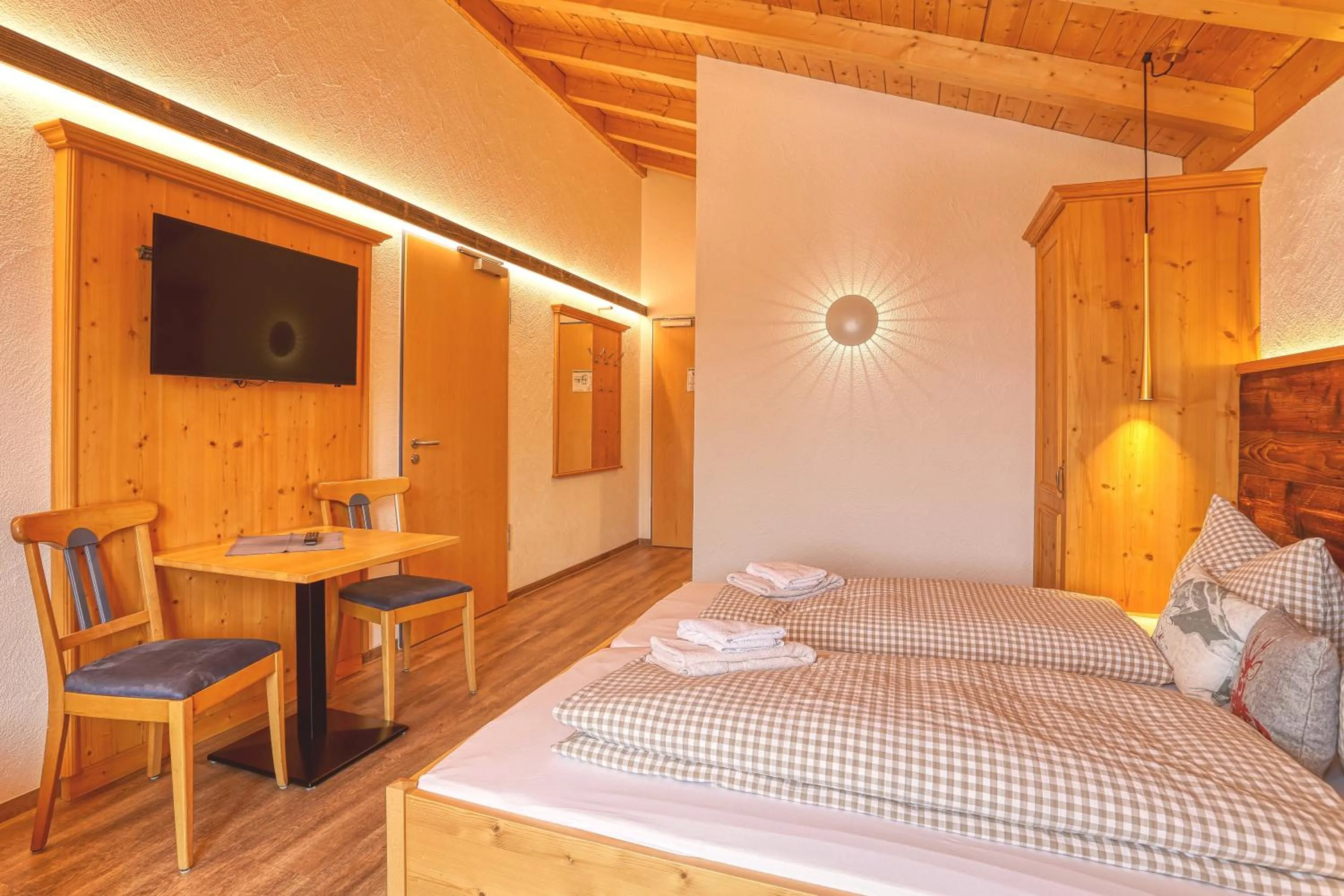 Bed in Berggasthof Sonne Allgäu